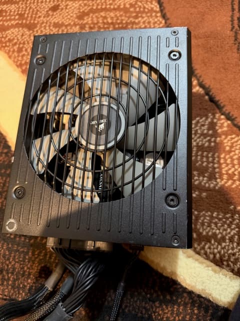Corsair RM750x 750 Watt ATX FUlly Modular Power Supply.
