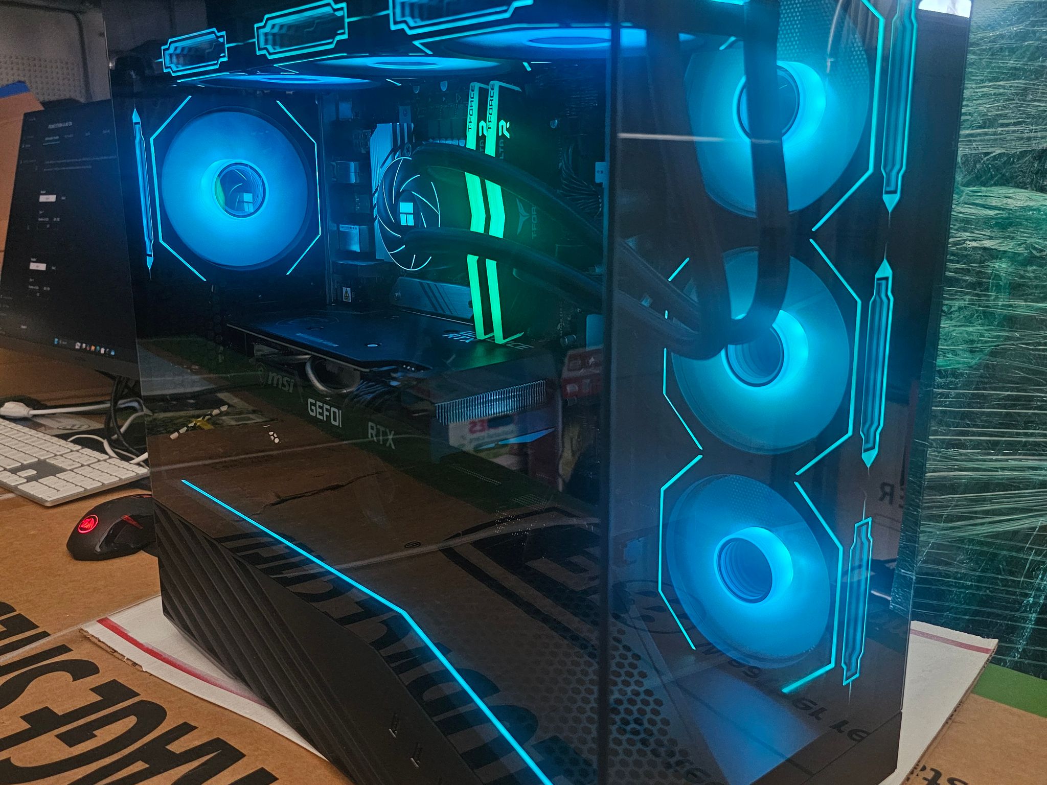 Black gaming pc | i9 12900k | 32gb ram | 1TB ssd | 3070 8gb | windows 11 pro |