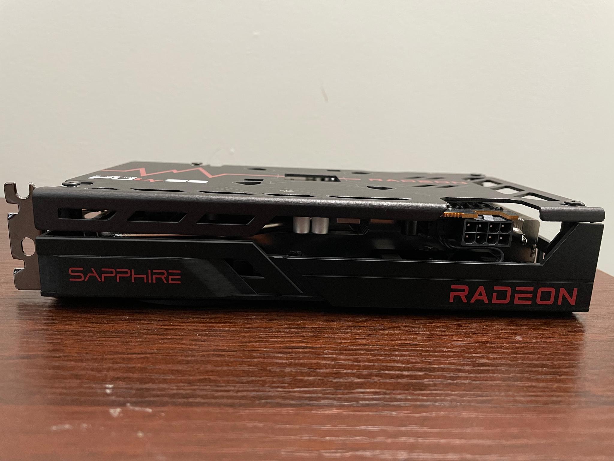 LIKE NEW : Sapphire Pulse Radeon RX 6600 8 GB GDDR6 Video card 