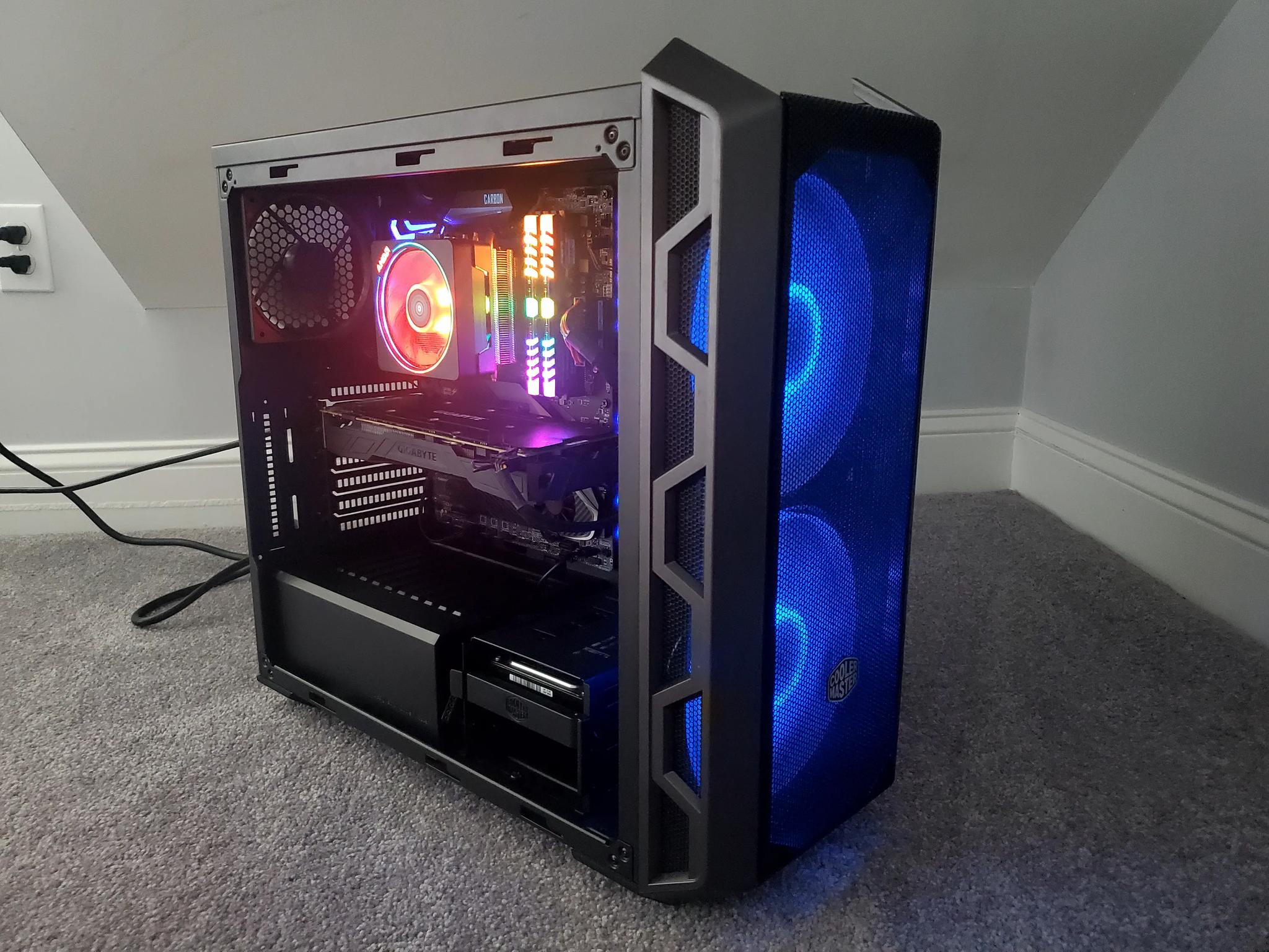 Pc- ryzen 7 3800x - Gtx 1080 oc - msi x570 gaming carbon - 16 Gb Ram rgb - samsung 500GB M.2 ssd
