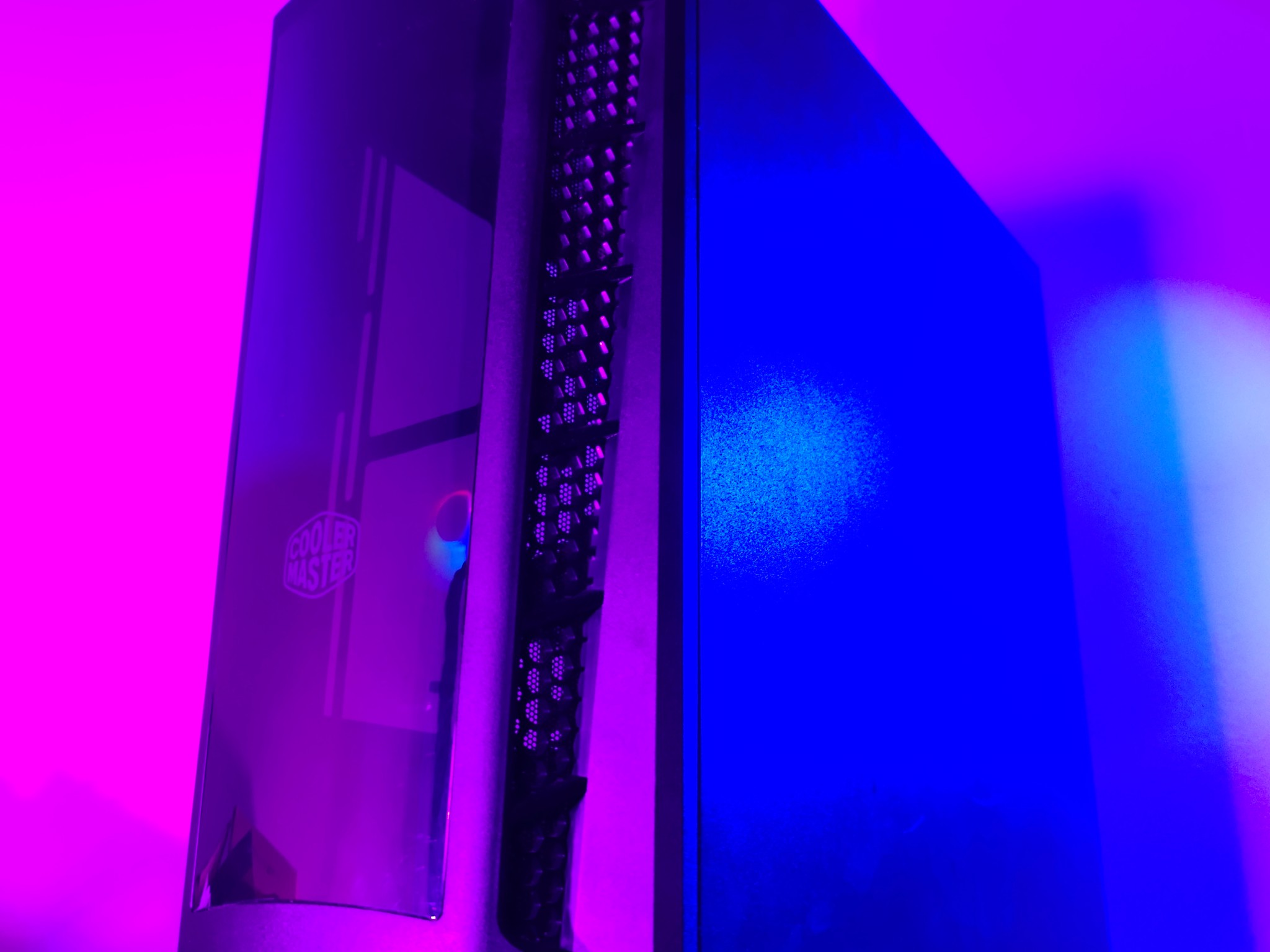Custom Intel Xeon 14 Core 28 Thread Nvidia MSI GTX 960 4GB M.2 SSD Windows PC