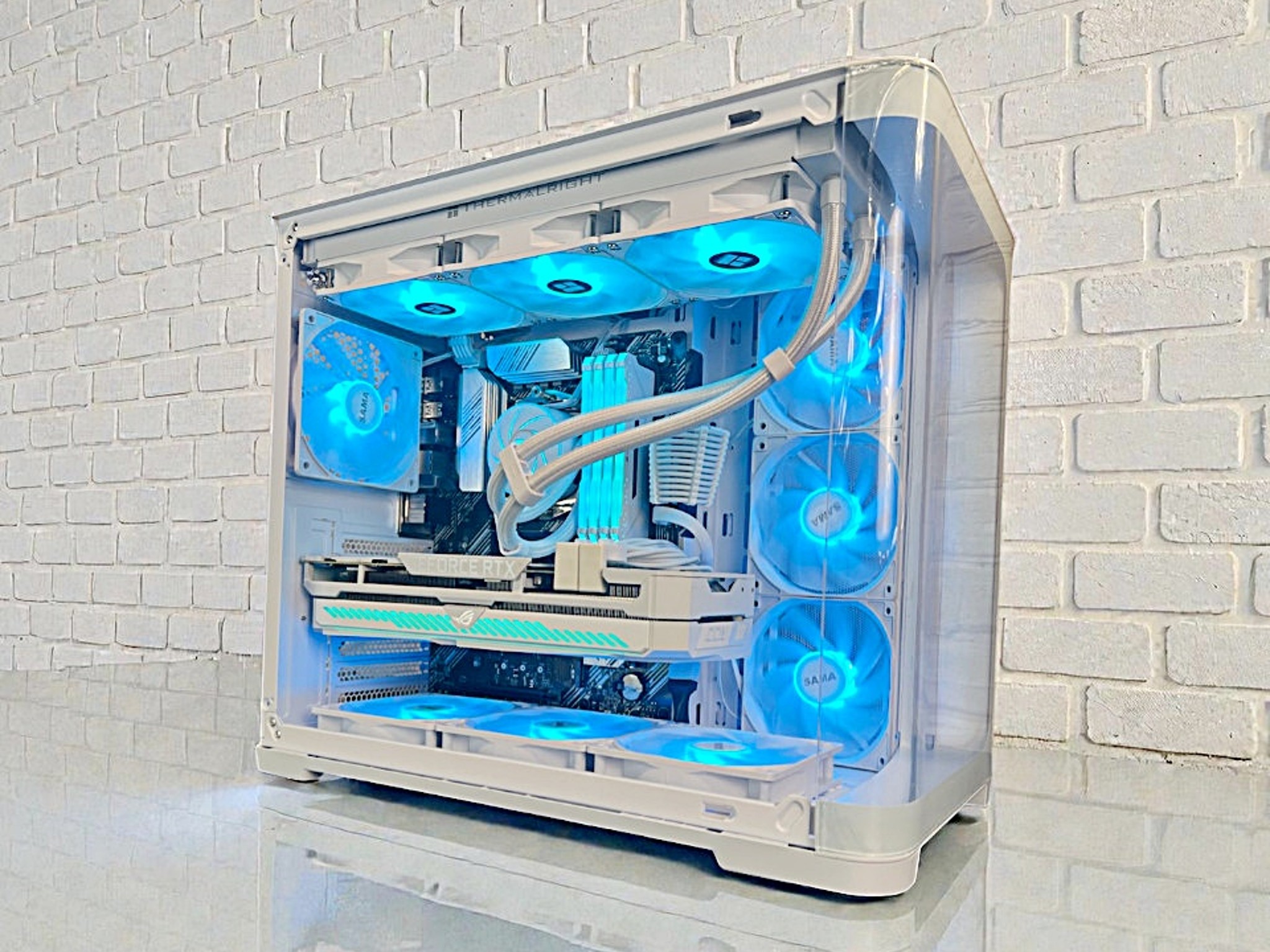 Liquid Cooled Ryzen 7 5800X ROG Strix RTX 3070 32GB RAM 1 TB WIFI5 Win 11