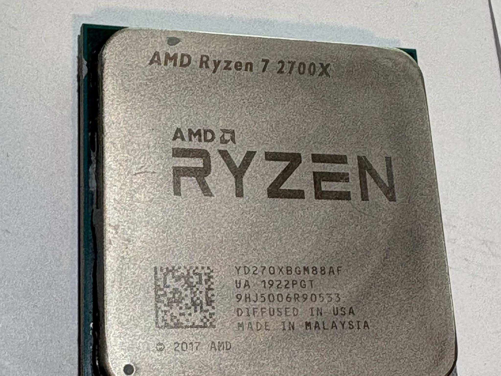 AMD Ryzen 7 2700X