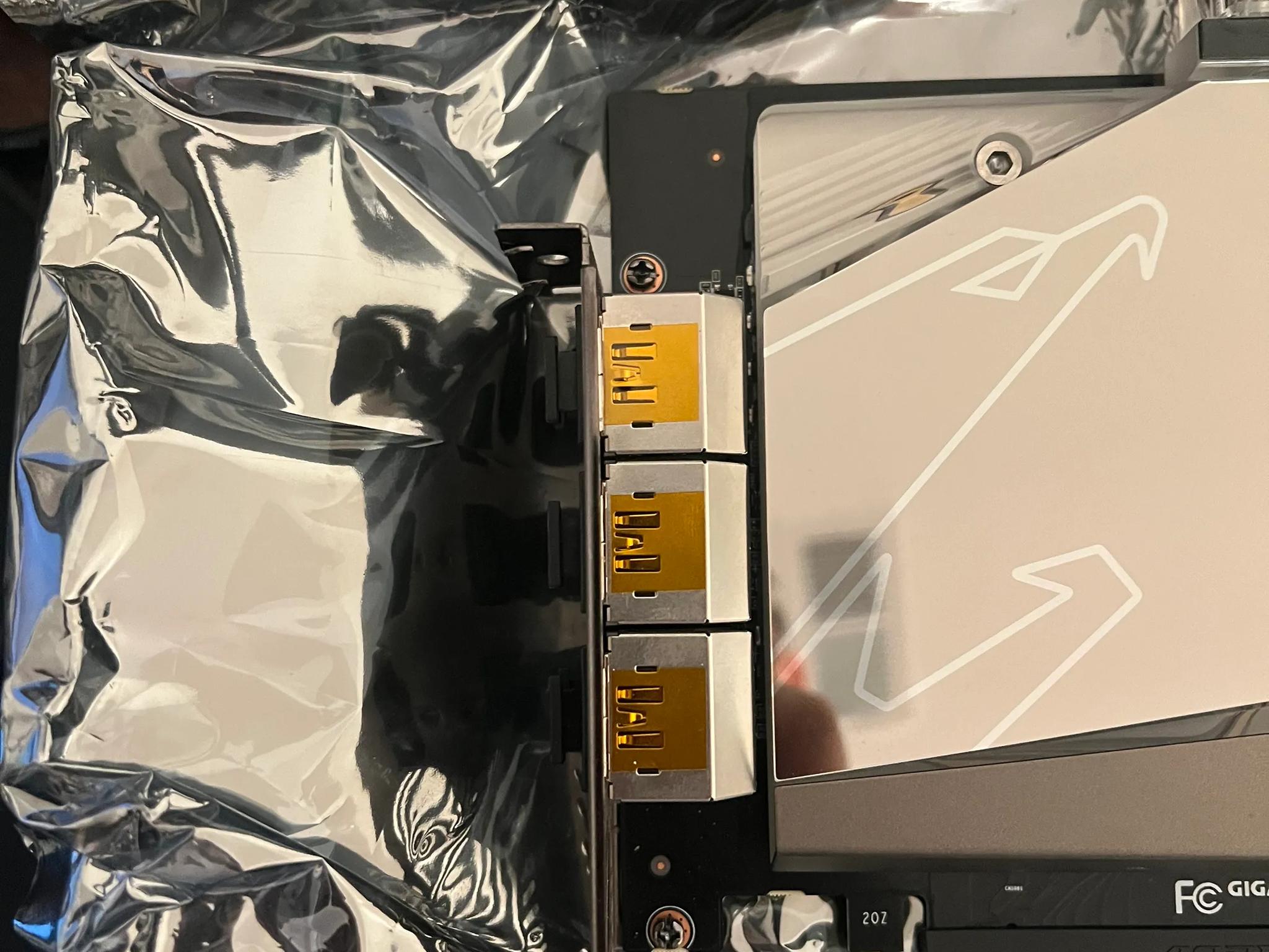 RTX3080 Aorus Extreme WaterForce *Requires custom loop* Rare Collectors GPU