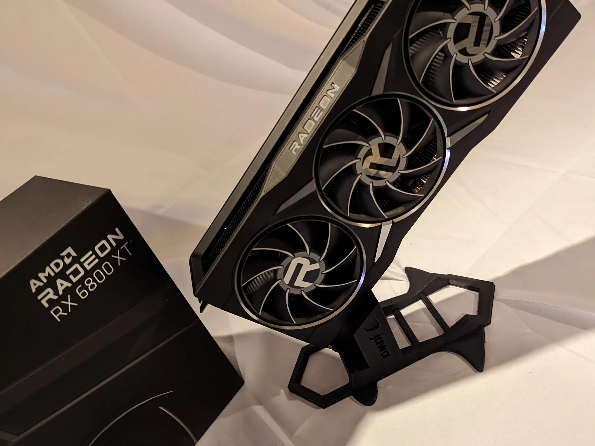 Limited Edition AMD Radeon RX 6800 XT Midnight Black 16GB