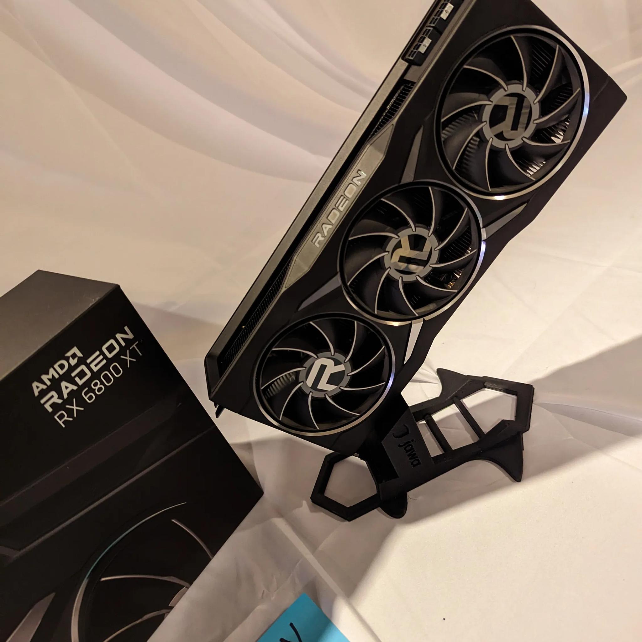 Limited Edition AMD Radeon RX 6800 XT Midnight Black 16GB