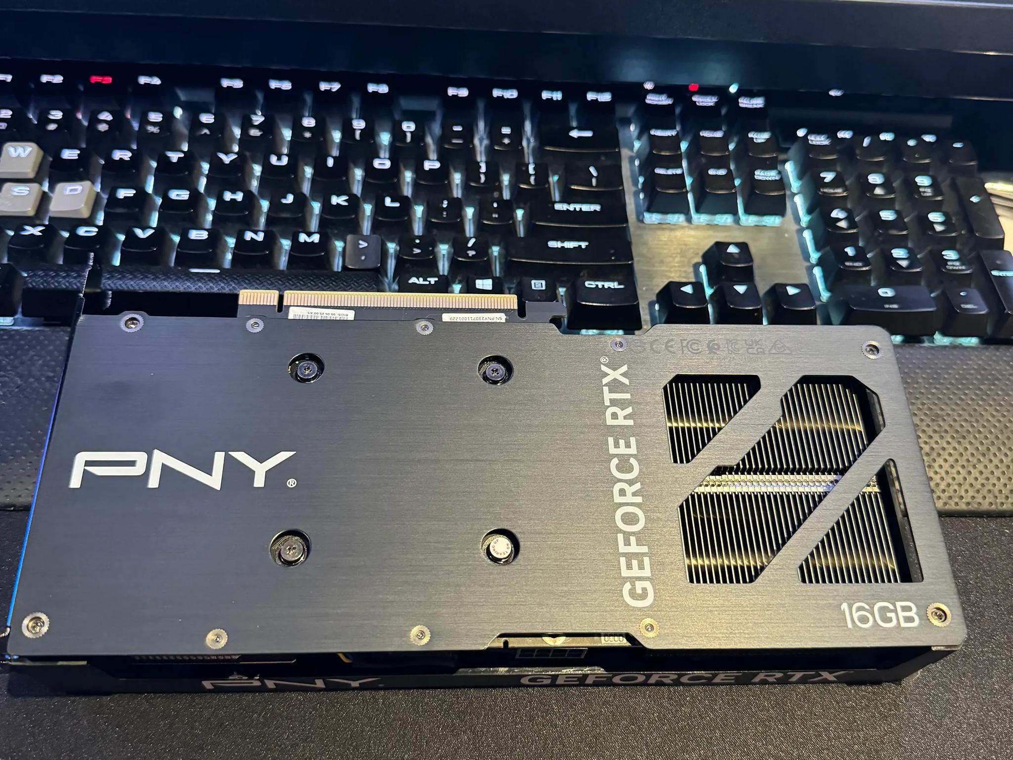 PNY GeForce RTX™ 4060 Ti 16GB Verto™ Dual Fan oc