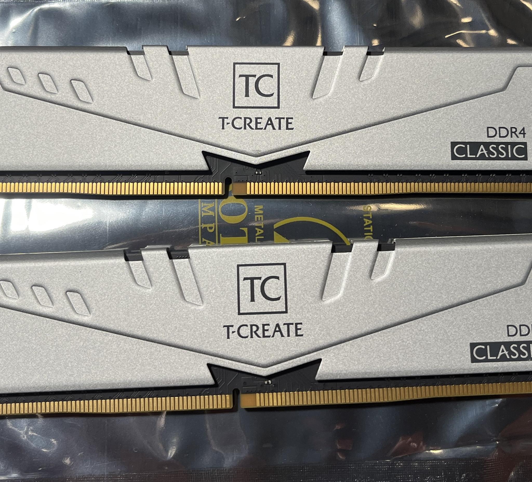 TeamGroup T-Create Classic 16GB (2x8GB) RAM DDR4 3200MHz TTCCD48G3200HC22BK RAM