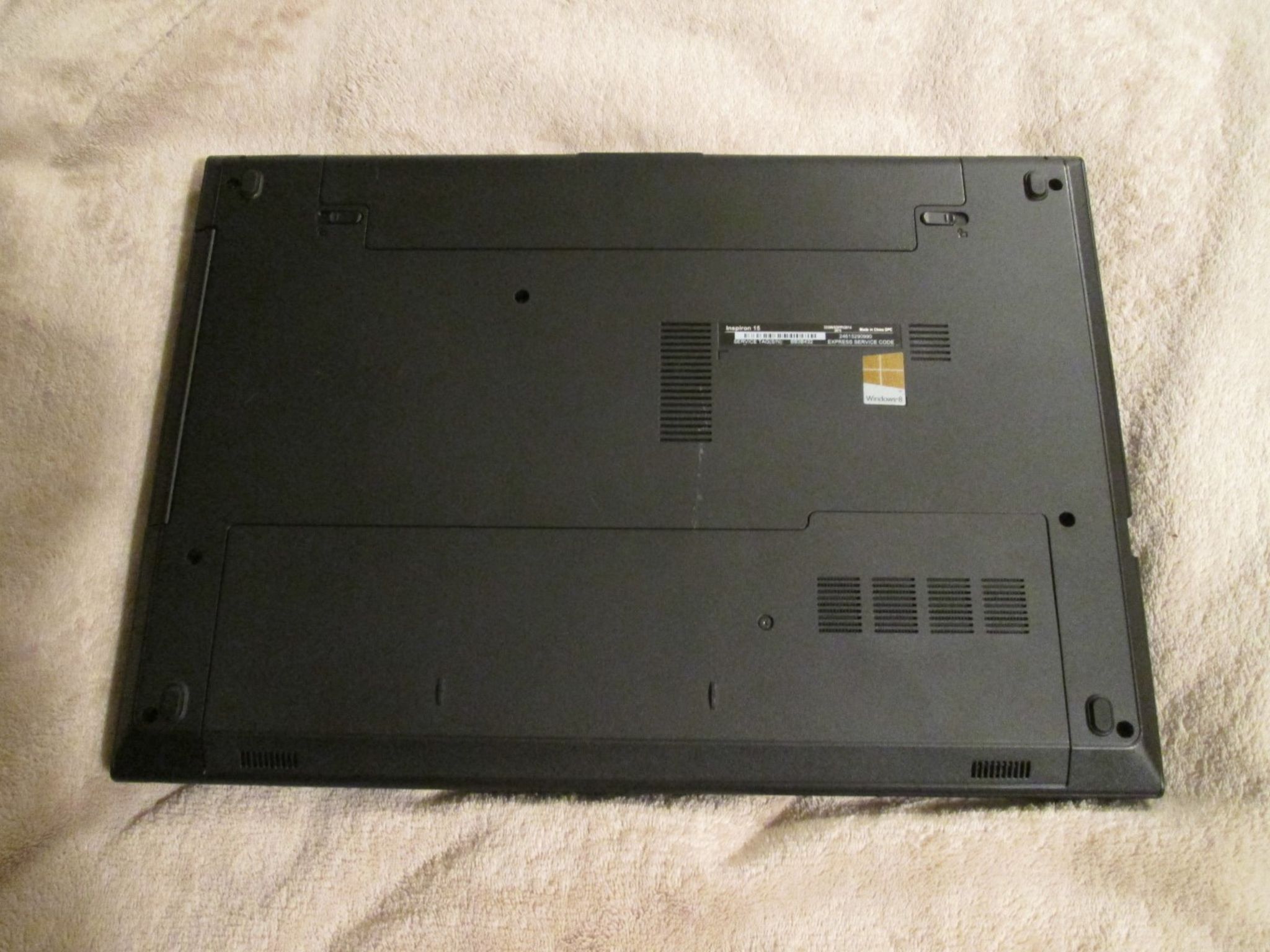 Dell Inspiron 15 3000 Windows 10