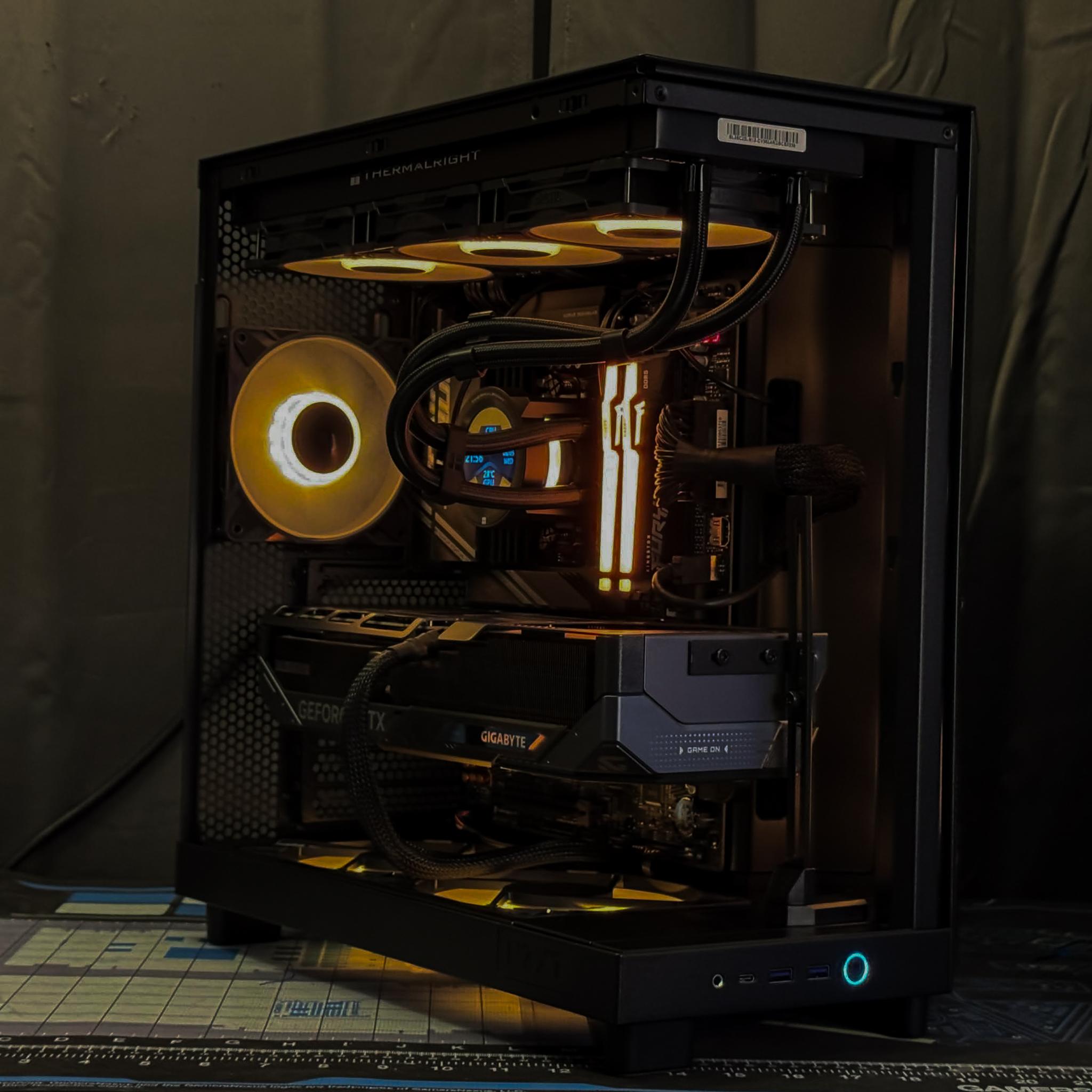 Amber - 9850X3D, RTX 5080, 2TB SSD, Wifi