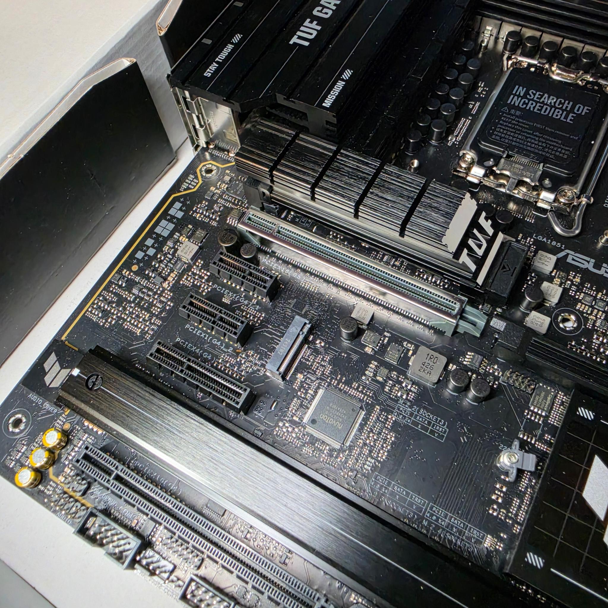 ASUS TUF GAMING Z890-PLUS WIFI