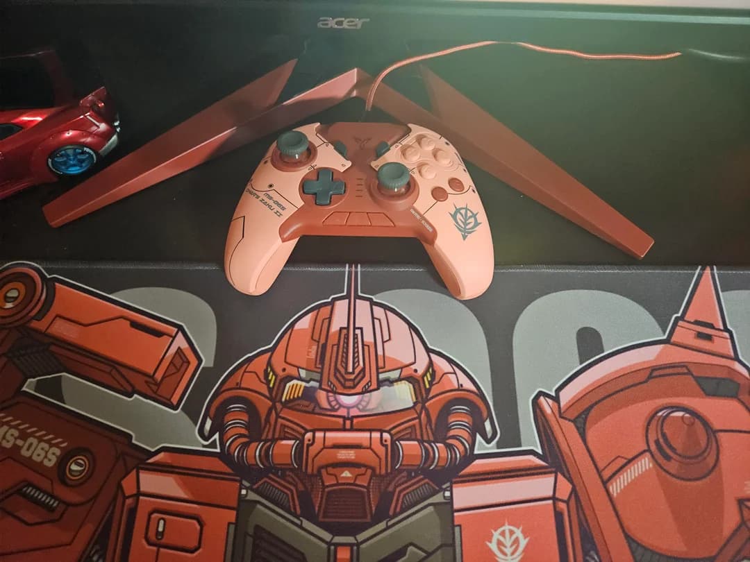 Custom Gundam Zaku themed
