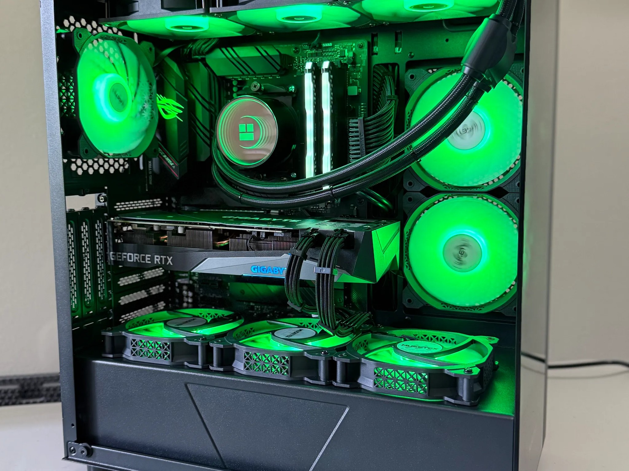 Amazing Gaming PC! Ryzen 7 5800x/RTX 3070