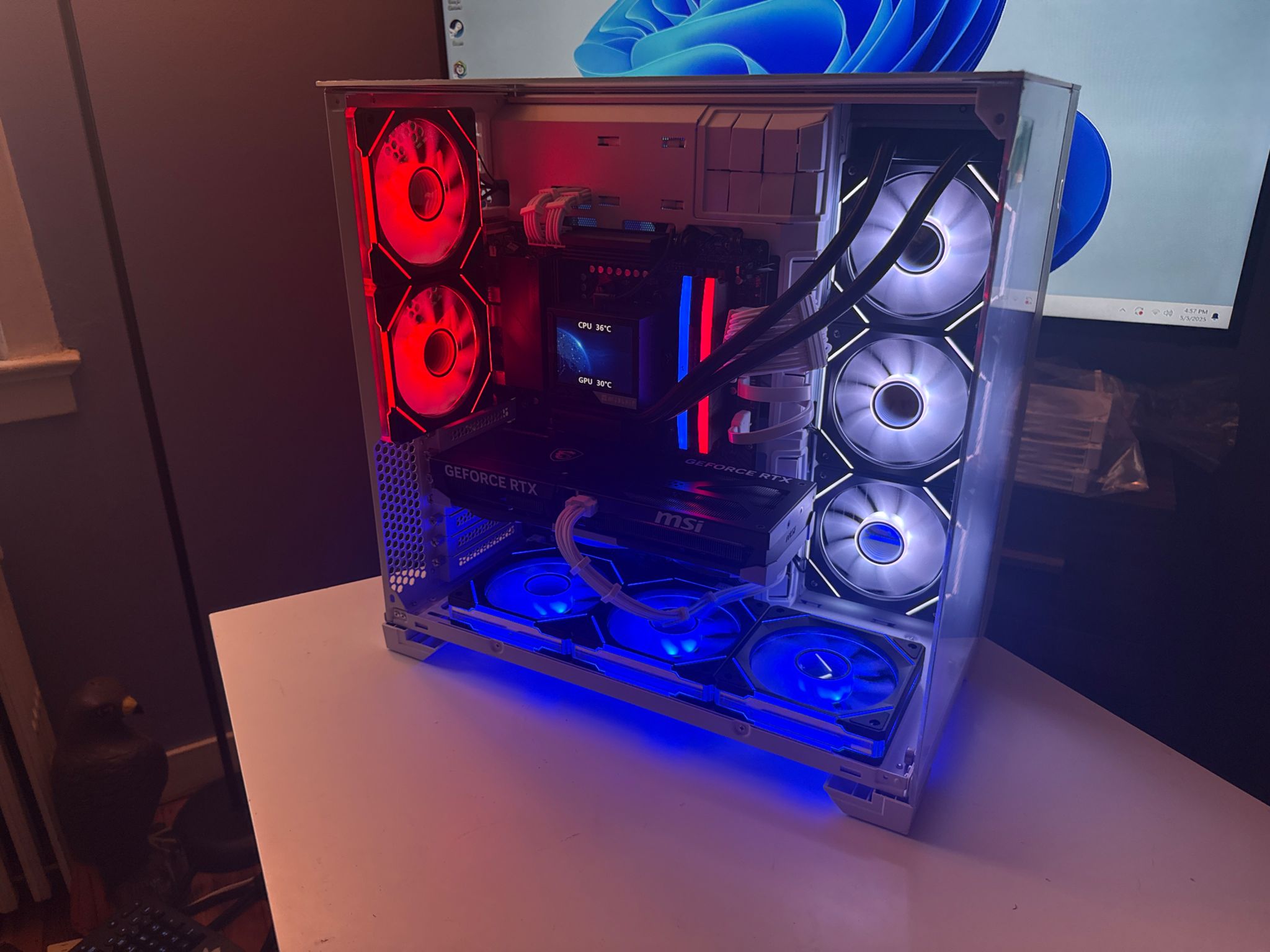 RTX 5080 | Ryzen 7 7800X3D | 2TB SSD | 32GB DDR5