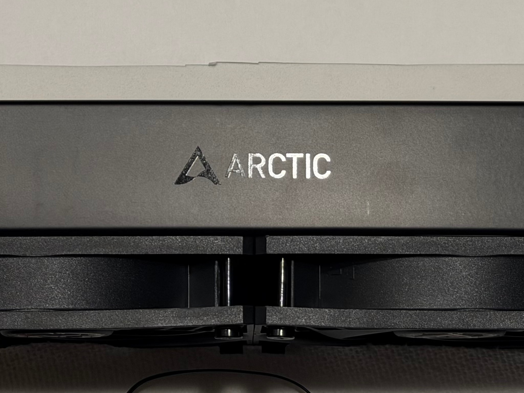 Arctic Liquid Freezer II - 240