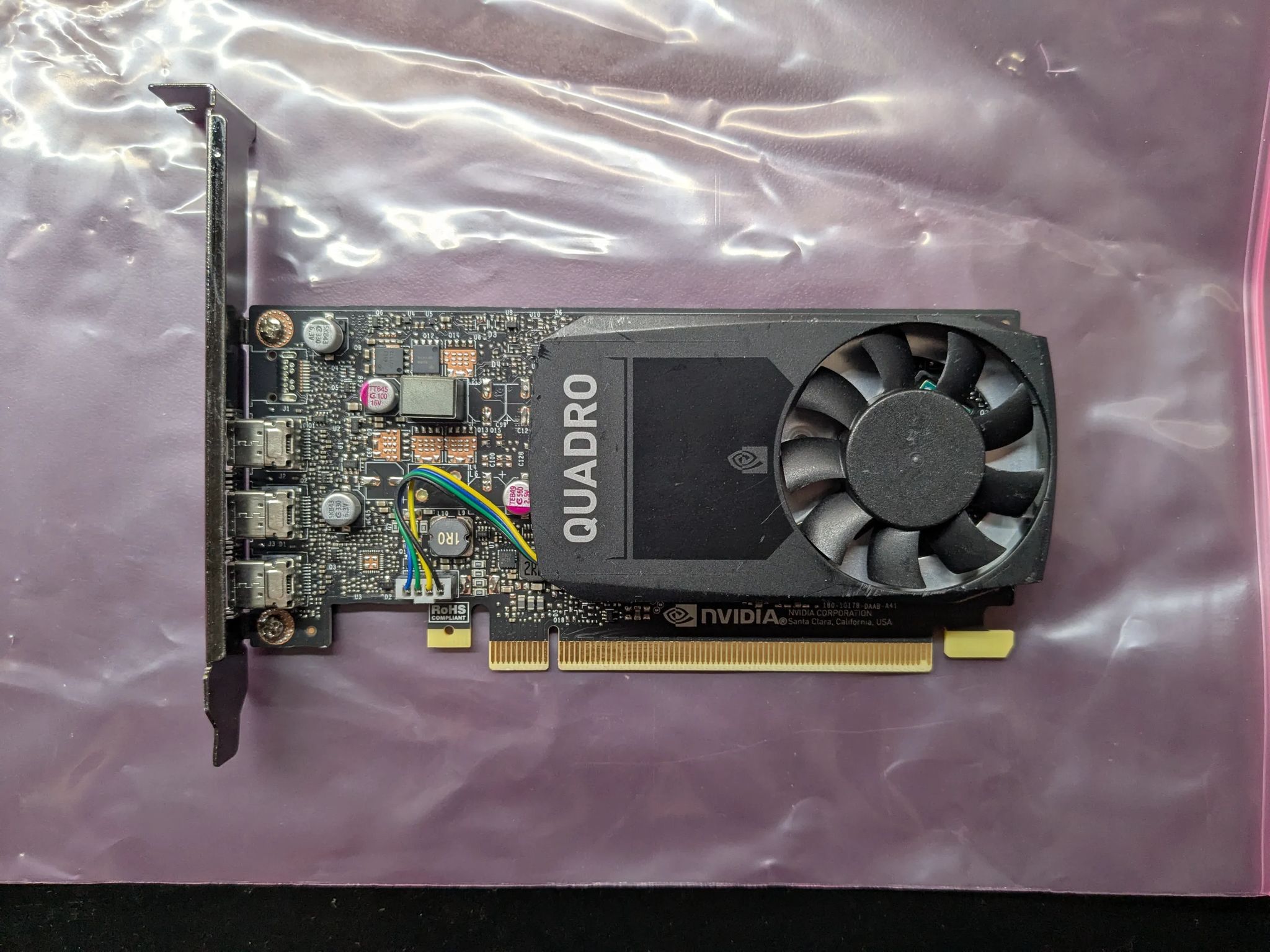 Nvidia Quadro P400 - Tested - 2GB, 3x Mini DP, 30W TDP