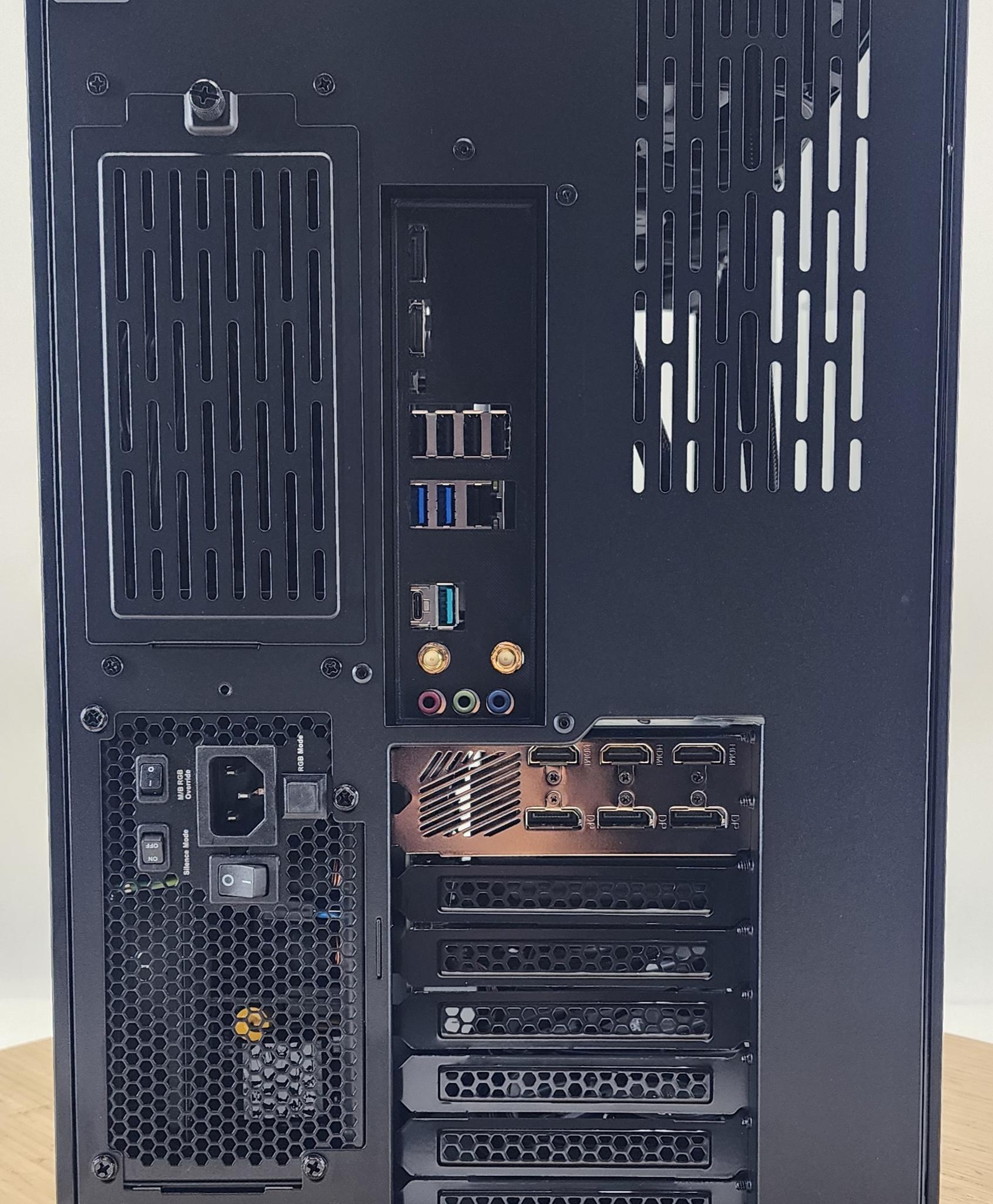 Gaming PC Ryzen 7 7700 32GB RAM 1TB SSD RTX 3080 10GB Windows 11 Computer