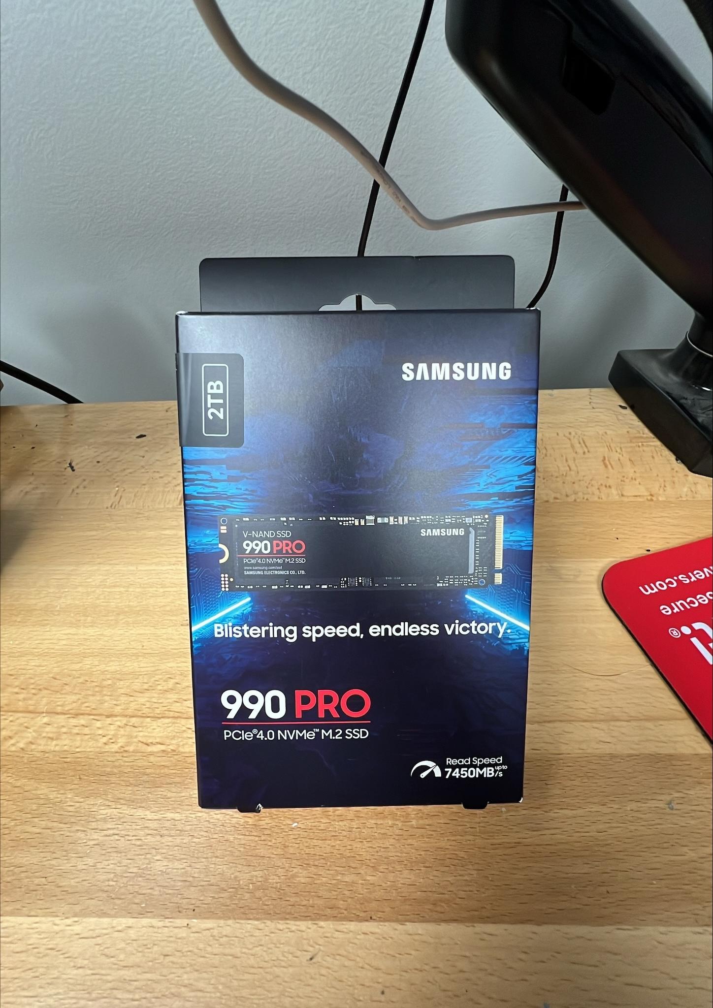 Samsung 990 PRO SSD 2TB NVMe M.2 PCIe Gen4, M.2 2280 Internal Solid State Hard Drive, Seq 7.450 MB/s
