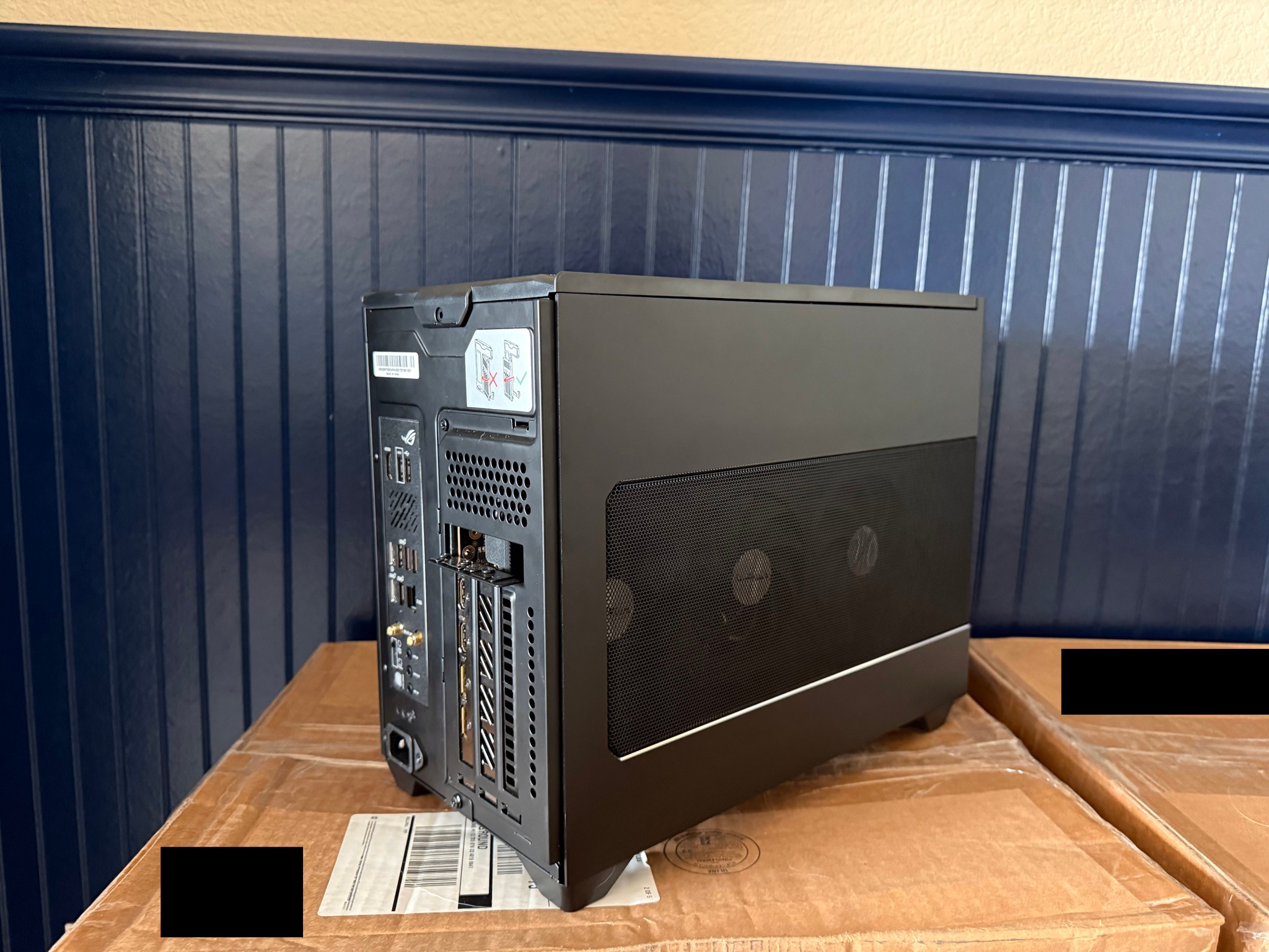 Ryzen 7 7700/ Radeon 7900XTX/ 4TB SSD/ 32GB DDR5 RAM Mini-ITX SFF Gaming PC