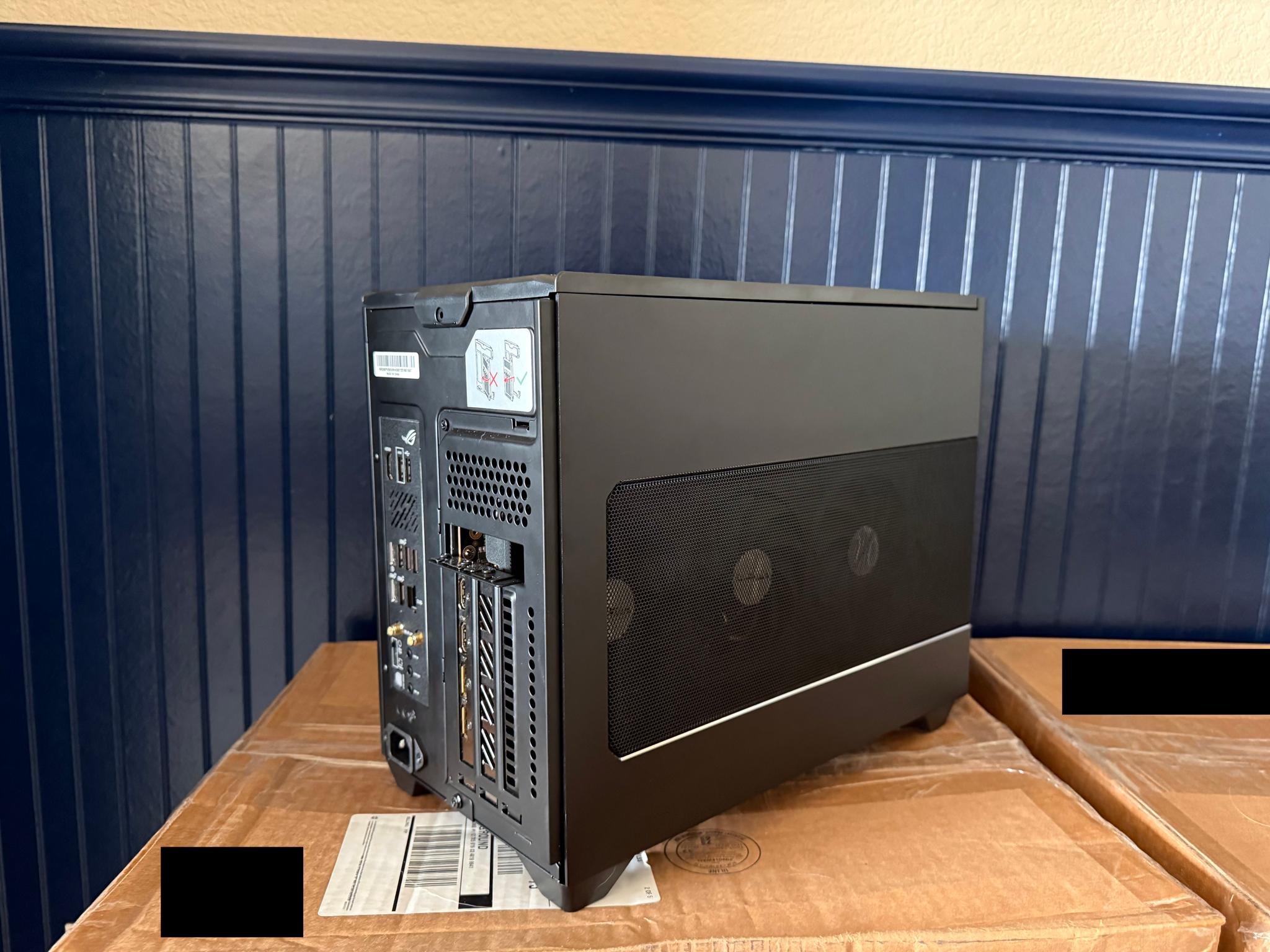 Ryzen 7 7700/ Radeon 7900XTX/ 4TB SSD/ 32GB DDR5 RAM Mini-ITX SFF Gaming PC
