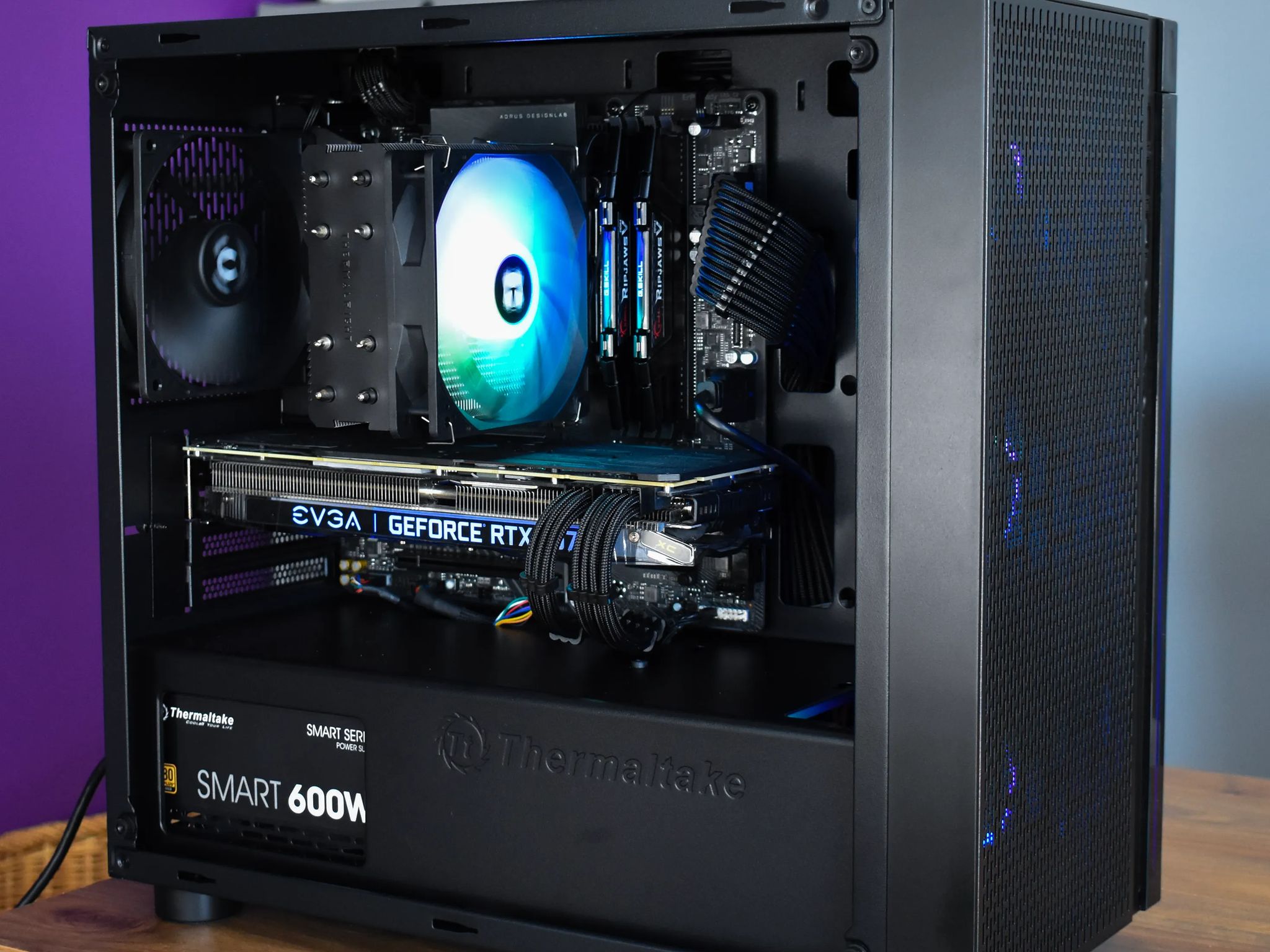 Mid Range Gaming PC / I3 12100 - RTX 2070