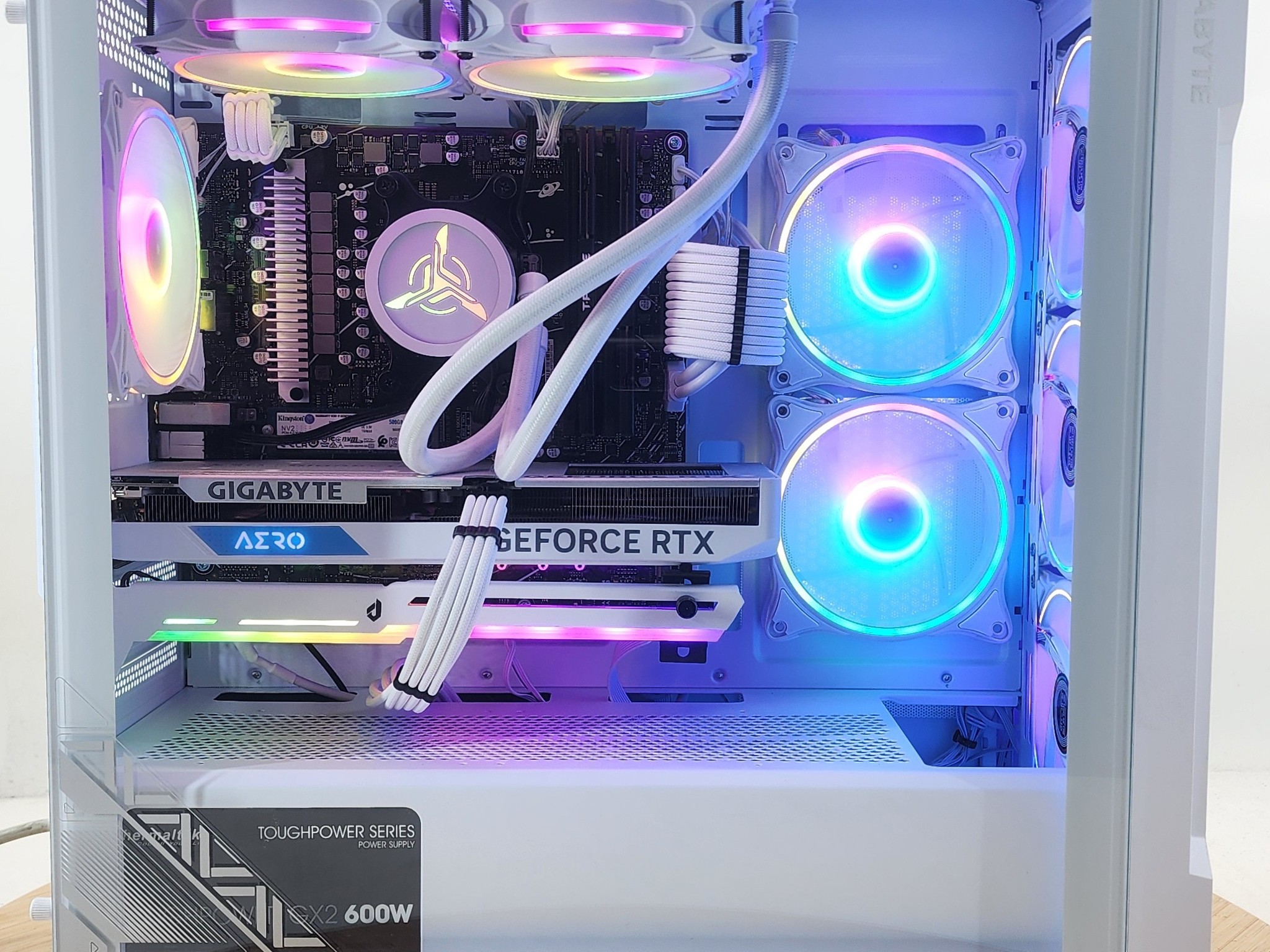 Gaming PC Ryzen 5 7600X 16GB RAM 500GB SSD RTX 4060 8GB Windows 11 Computer
