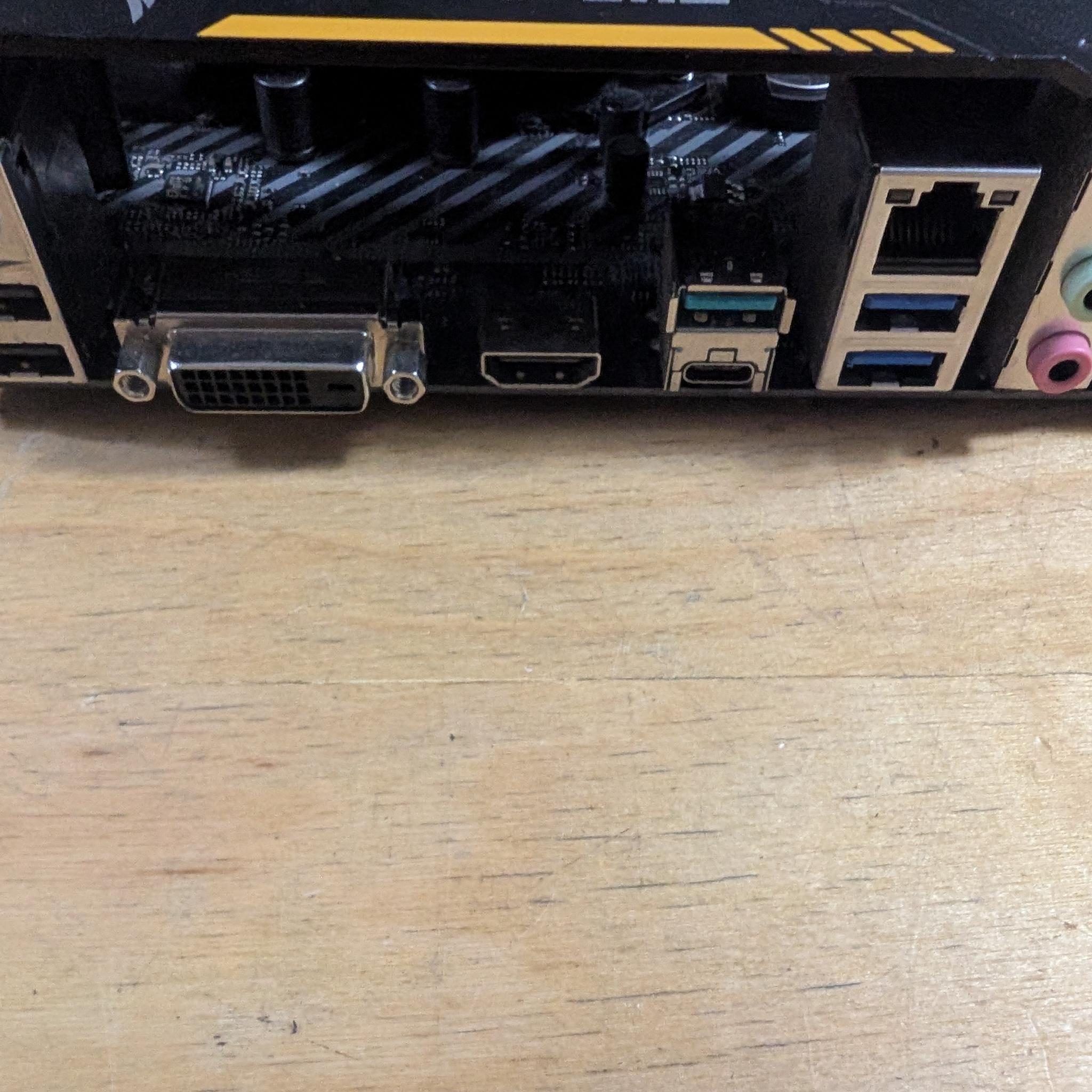Asus B450m + AMD Ryzen 3 PRO 2200GE