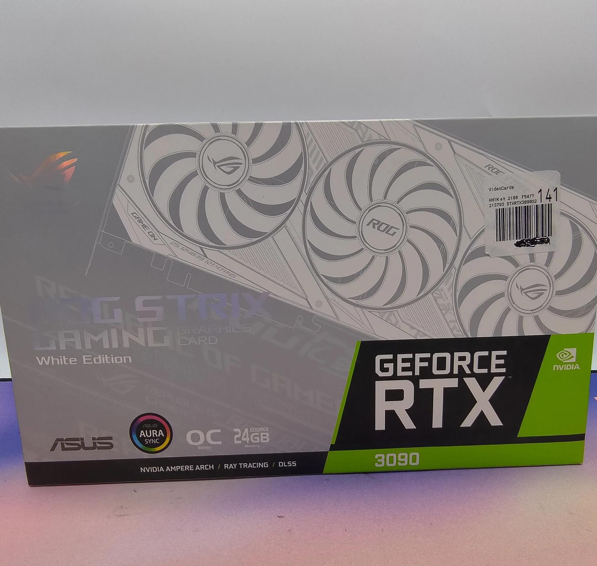 White Asus ROG Strix Gaming RTX 3090