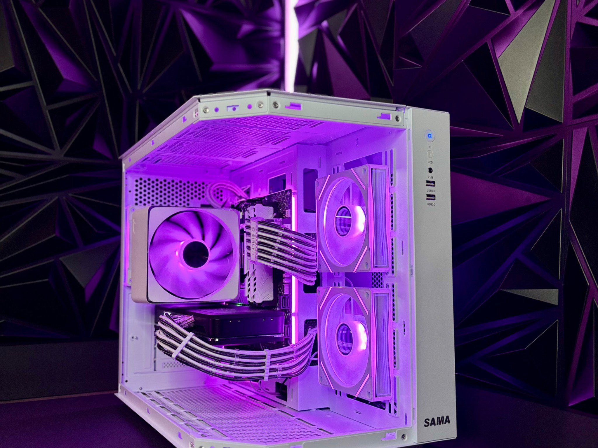 GAMING PC / Arc A750 / 12100F / 32 GB RAM / 1 TB STORAGE + WiFi