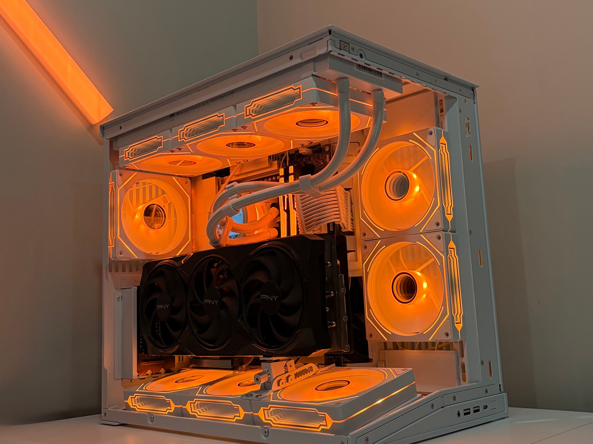 RTX 5080 | Ryzen 7 9850X3D | 32GB DDR5 RAM | 2TB SSD | 1000w PSU | Gaming PC