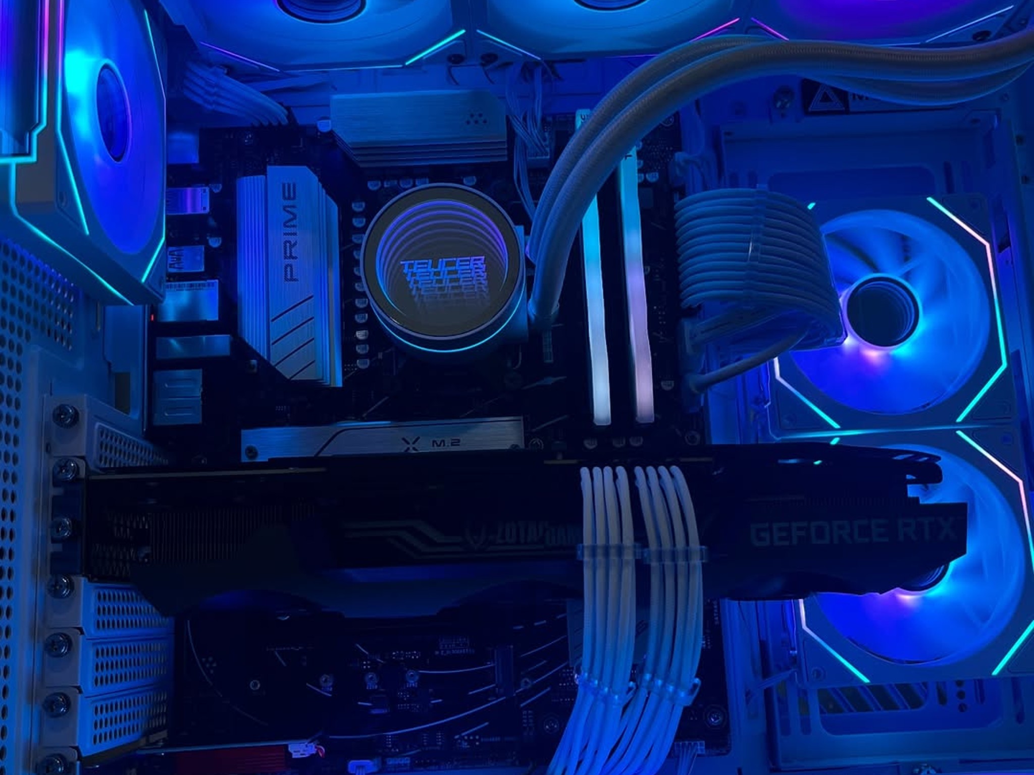 GAMING MONSTER | RTX 3080 | R5 7600X | 32 GB RAM | 2 TB NVME | WIFI + BLUETOOTH