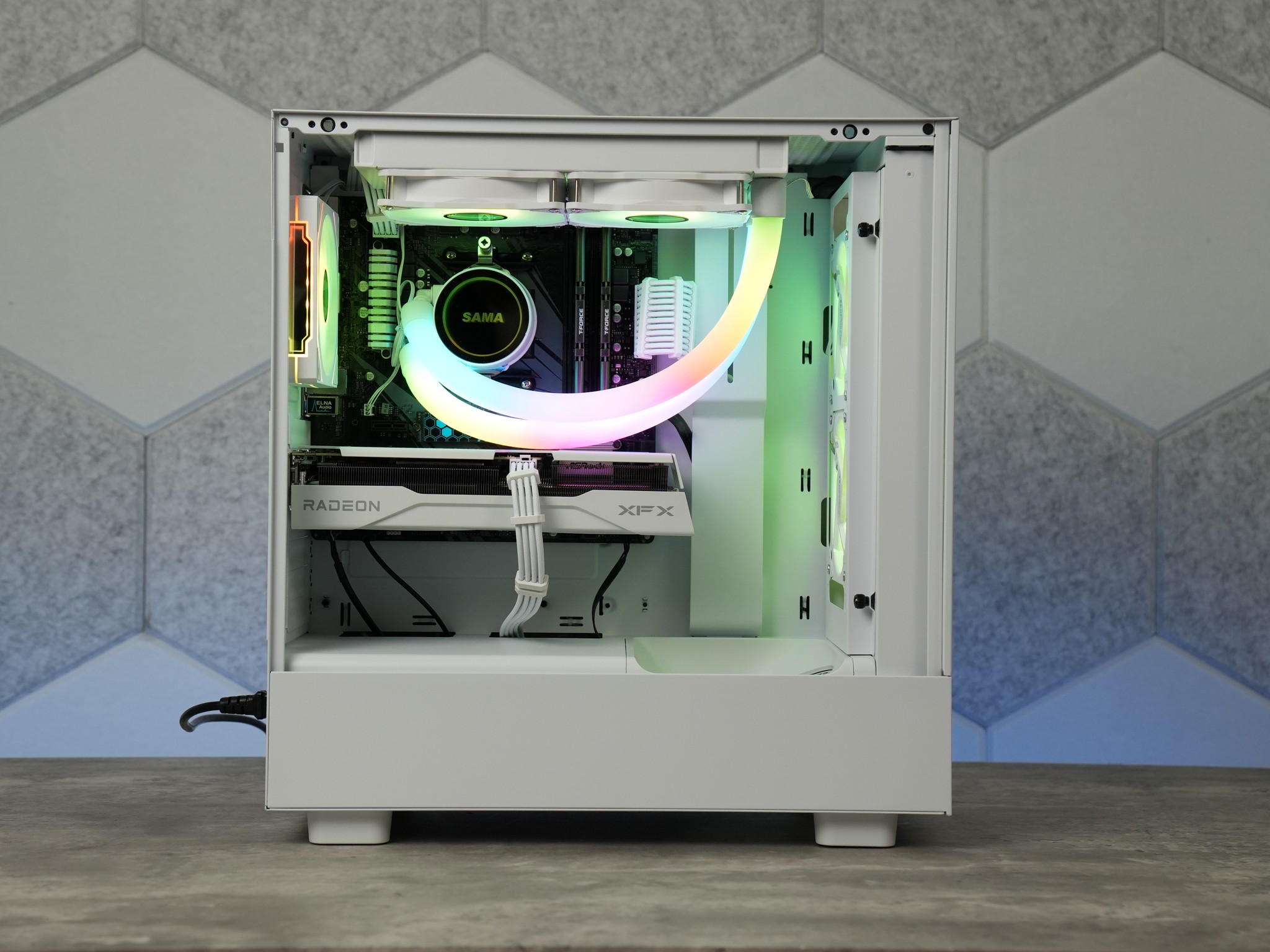Gaming PC | RX 9060XT + RYZEN 5 3600X | 32GB RAM | 1TB SSD | WINDOWS 11 |