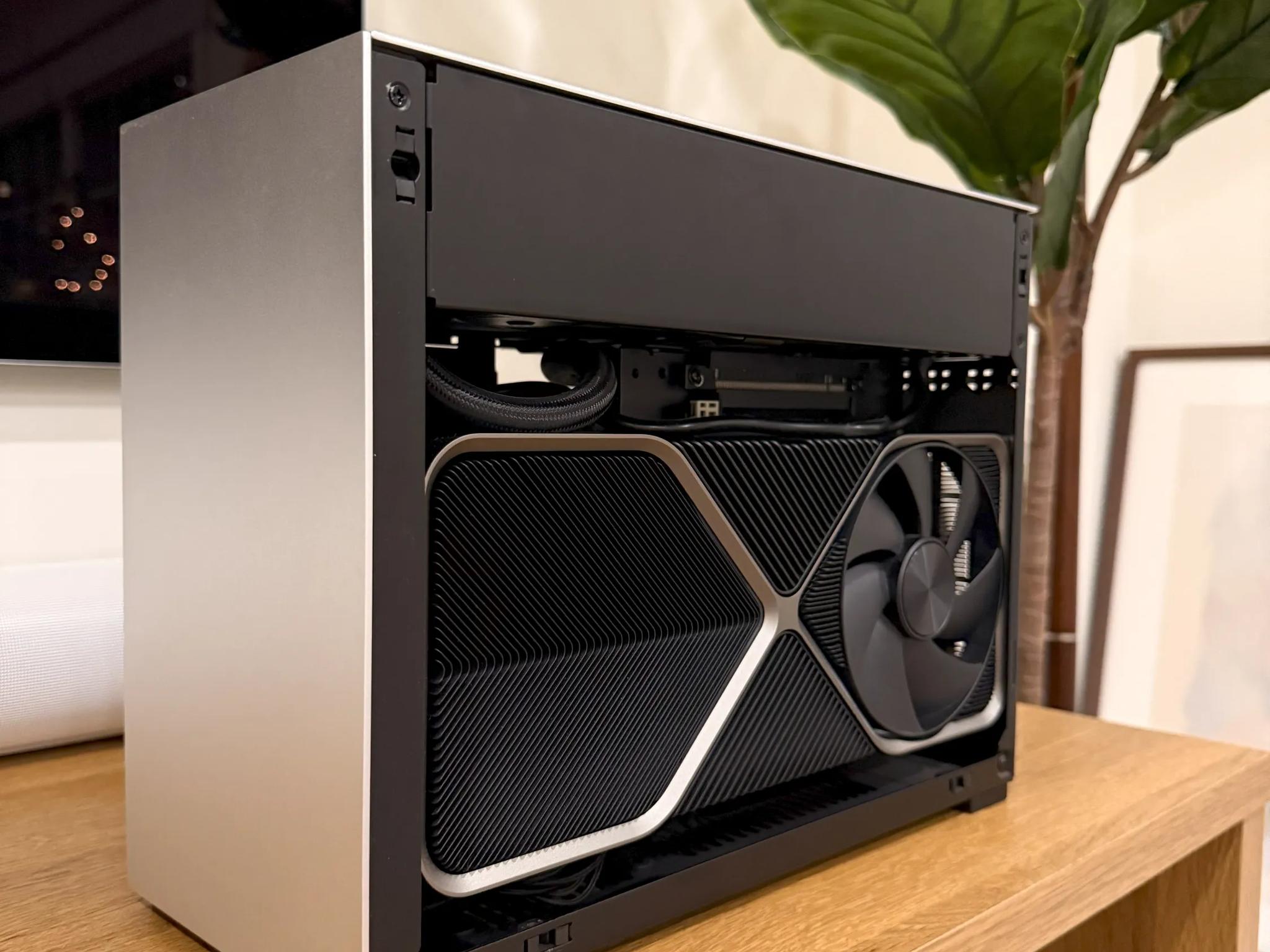 4K SFF "Quicksilver" | RTX 4080 FE