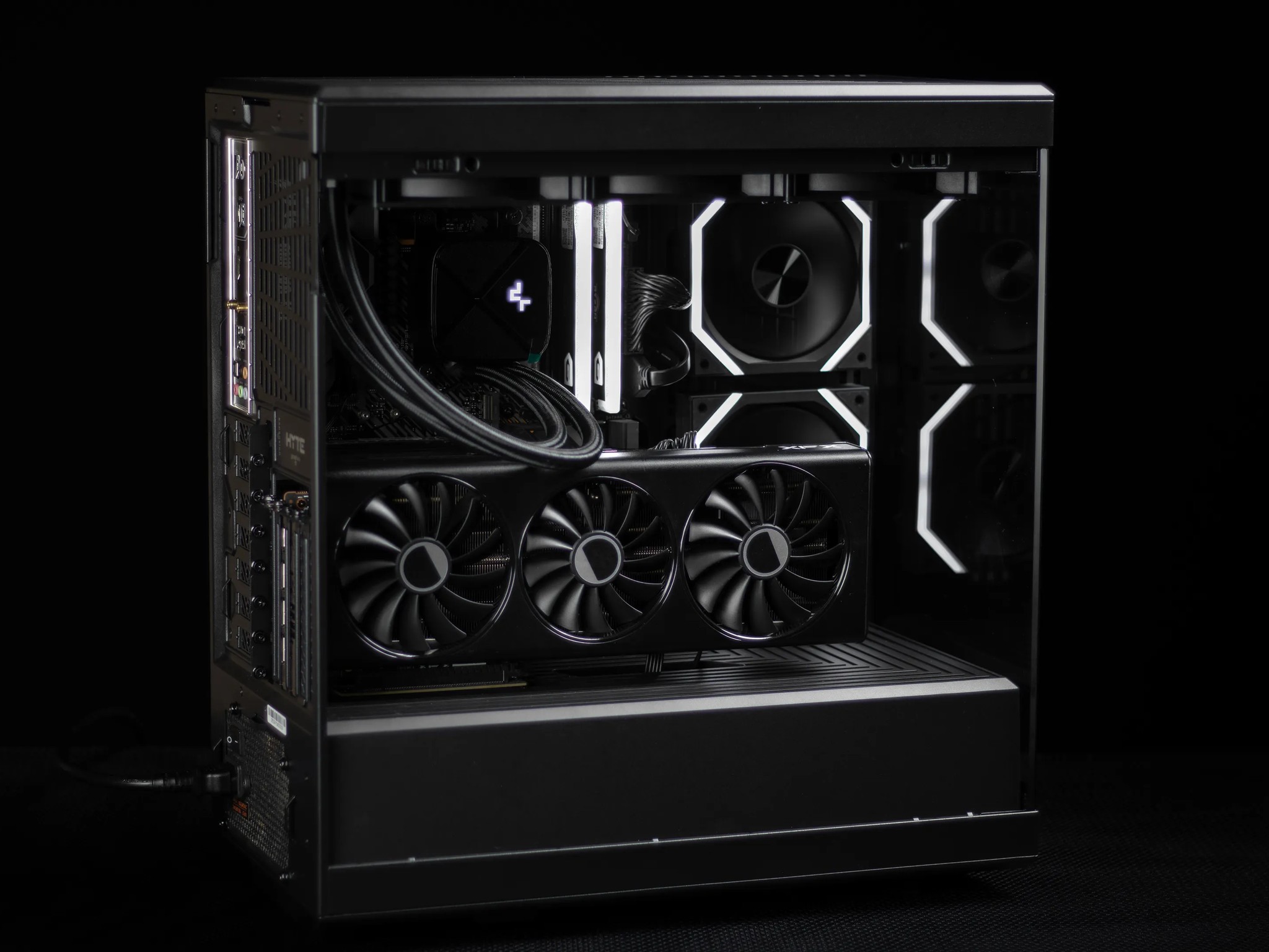“DeuxDarc-Pro” RX 7900 GRE Ryzen 7 32GB Windows 11 Pro 2TB Workstation Gaming PC