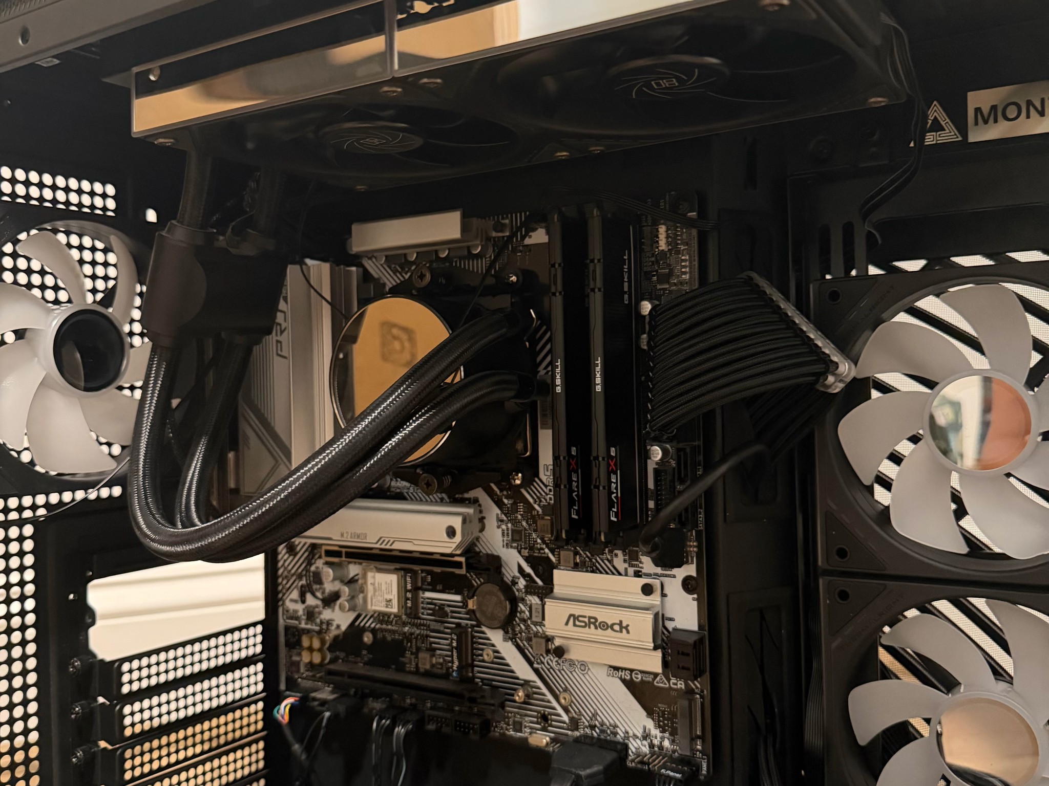 Gaming PC | Ryzen 9 7900 | 32GB DDR5 Ram | 2tb NVMe SSD | 1300W PSU | WiFi | No Dedicated GPU