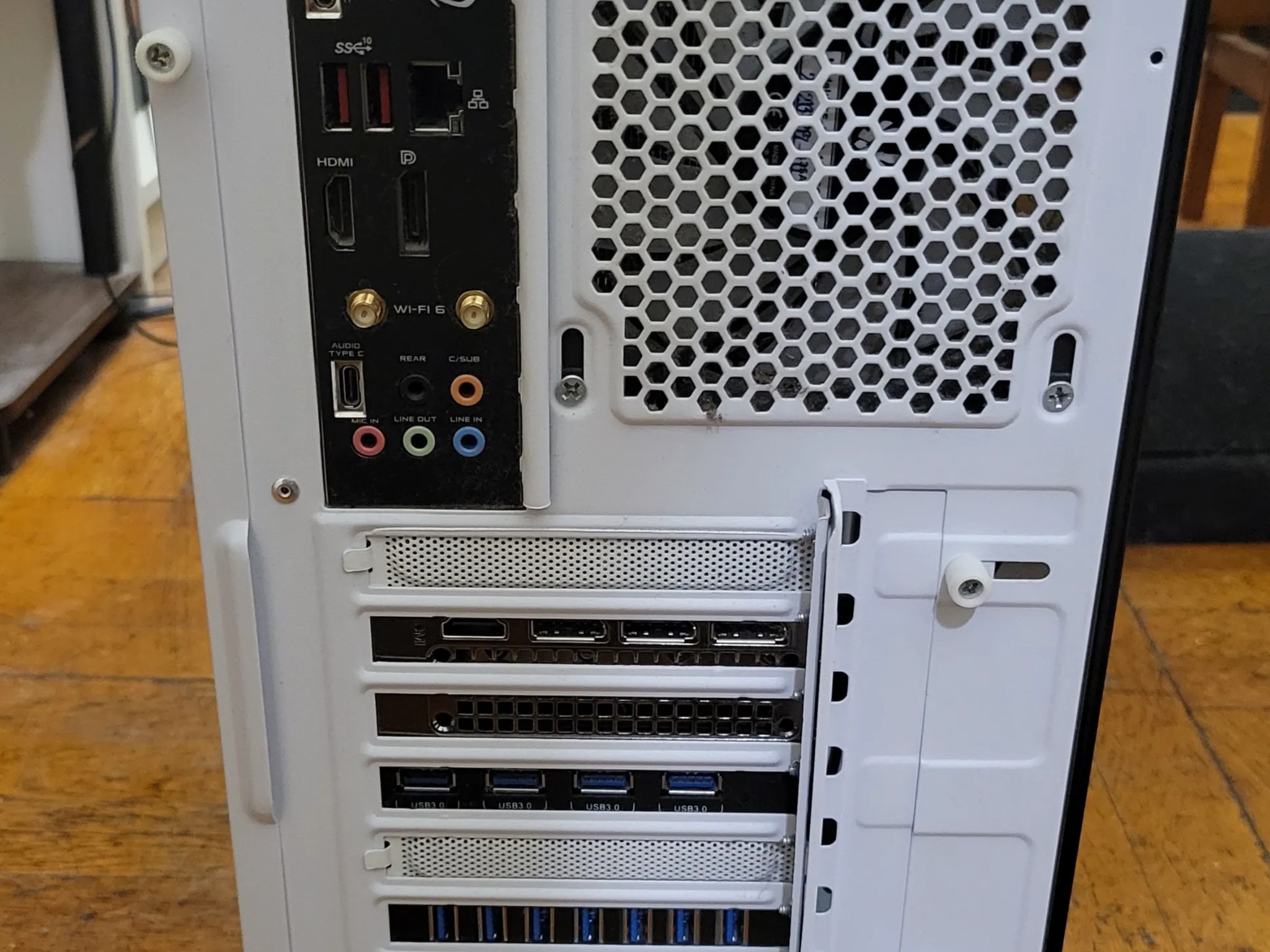 ASUS ROG Strix B550-E Gaming, AMD RYZEN 7 3700X 8-Core, PNY Geforce RTX 3060, 32GB RAM, 16TB storage