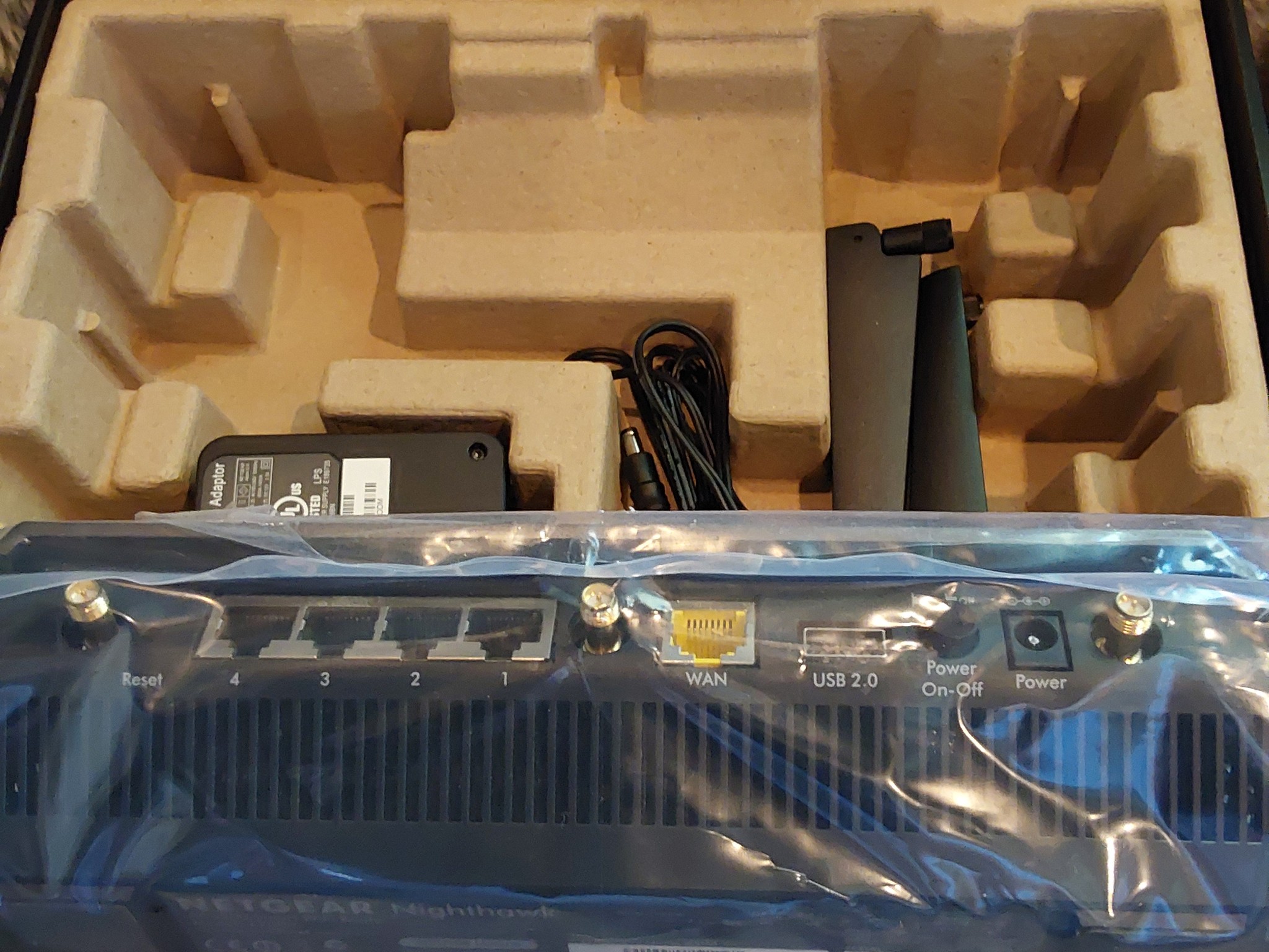 NETGEAR NIGHTHAWK R7000 AC1900 Smart WiFi Router