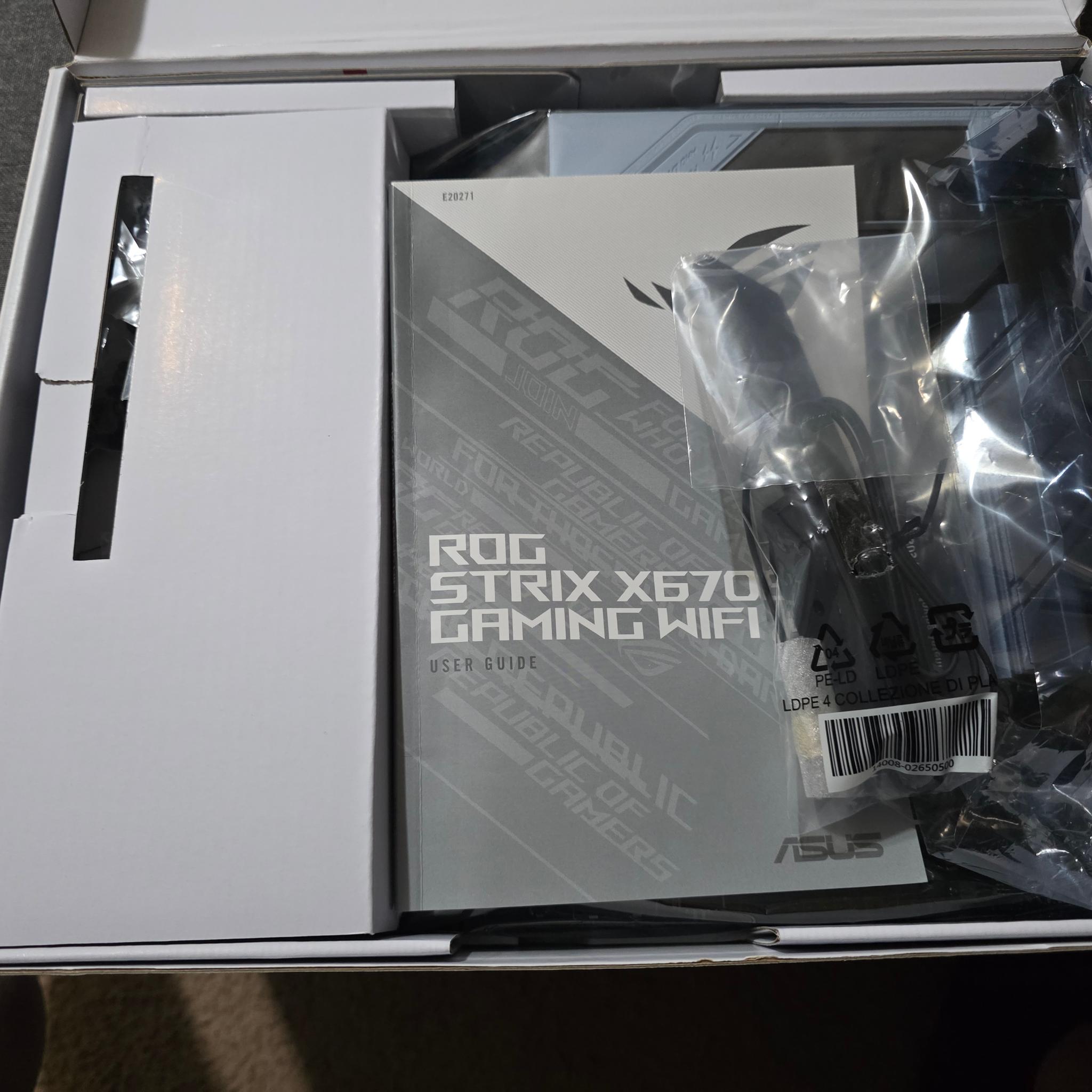 Asus ROG STRIX x670E-A Gaming WIFI