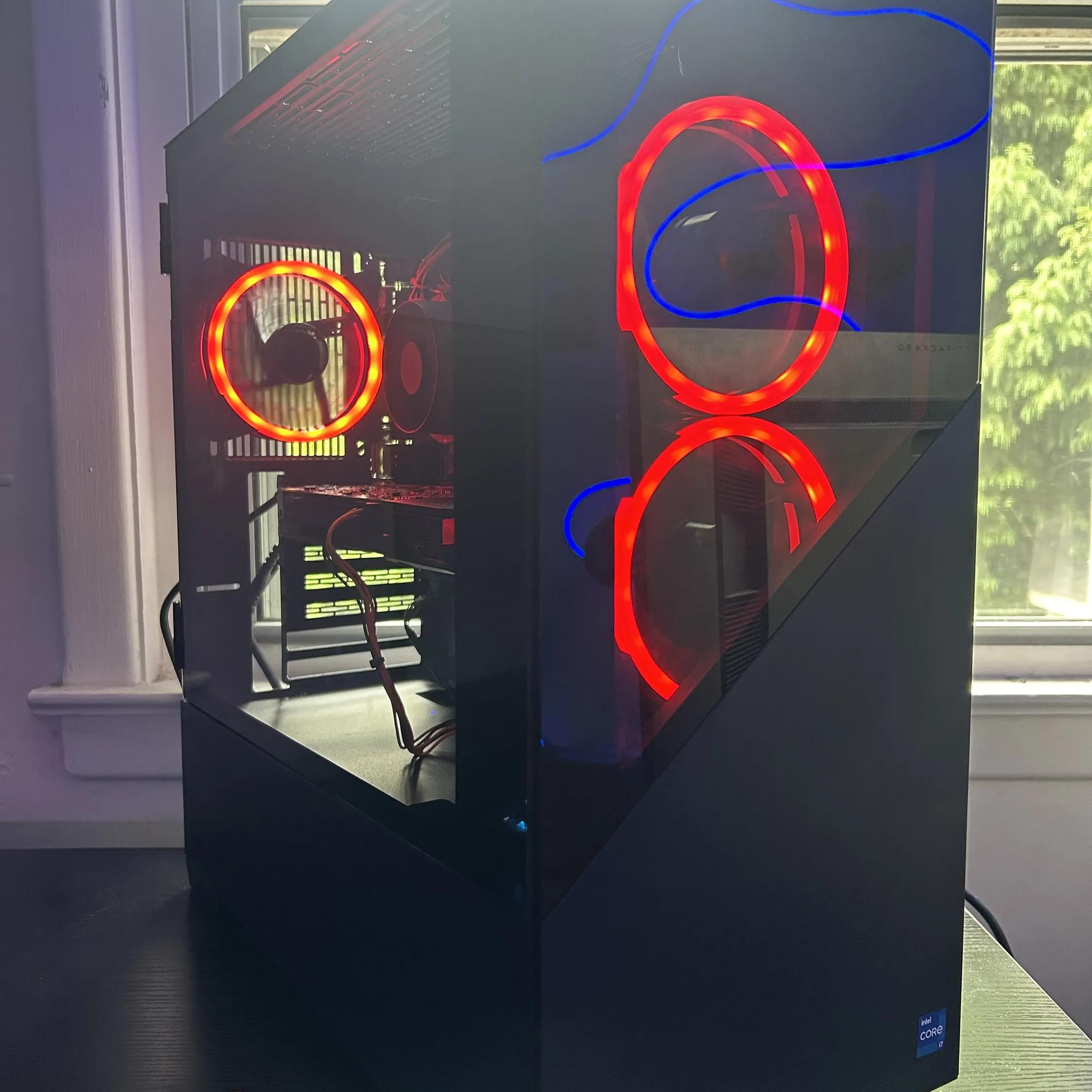 GAMING PC i5 8GB NVIDIA GTX 950 RGB Lighting RGB Fans
