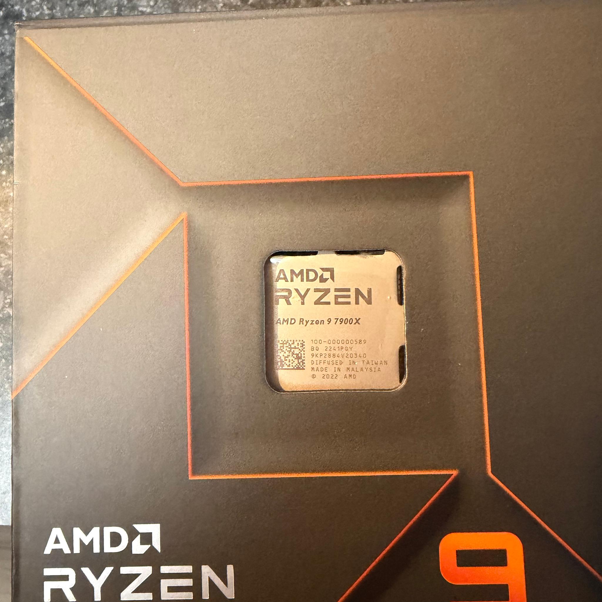AMD Ryzen 9 7900X