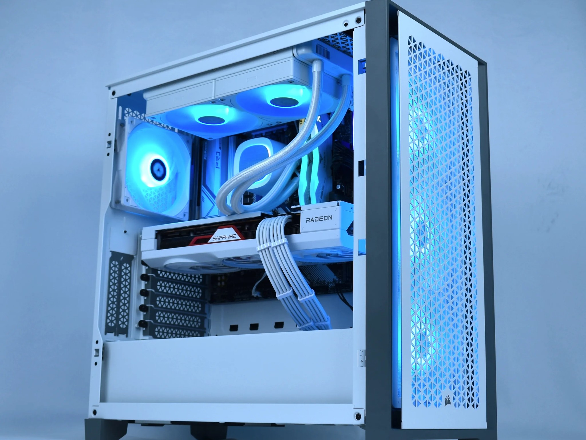 ❄️FROSTY❄️ 1440p/4K Gaming/Streaming PC | Ryzen 5 7600X, AMD RX 7900GRE, 1TB NVME, 32GB DDR5, WiFi