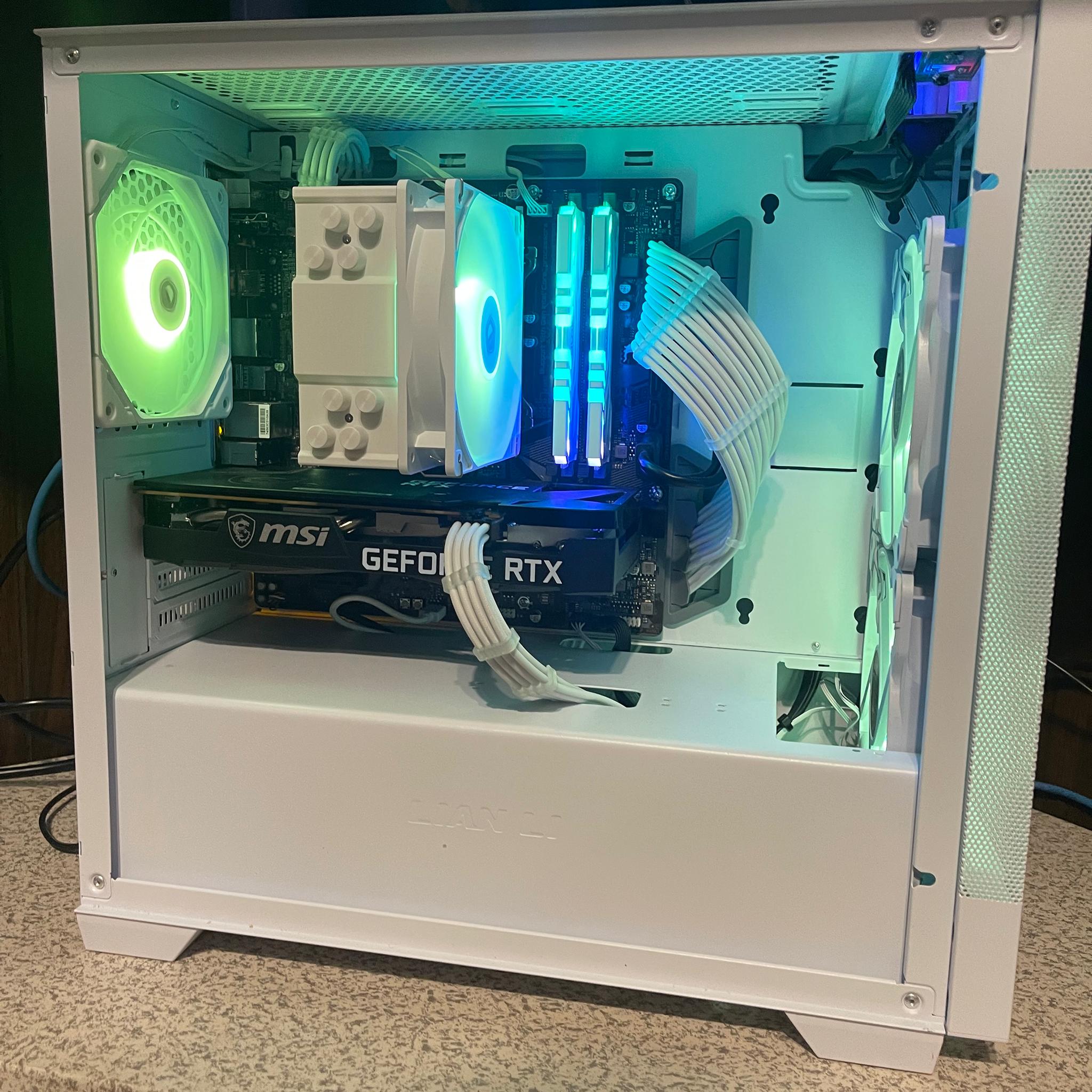 | Ice Saber | RTX 3060ti / i3 12100f | New Build |