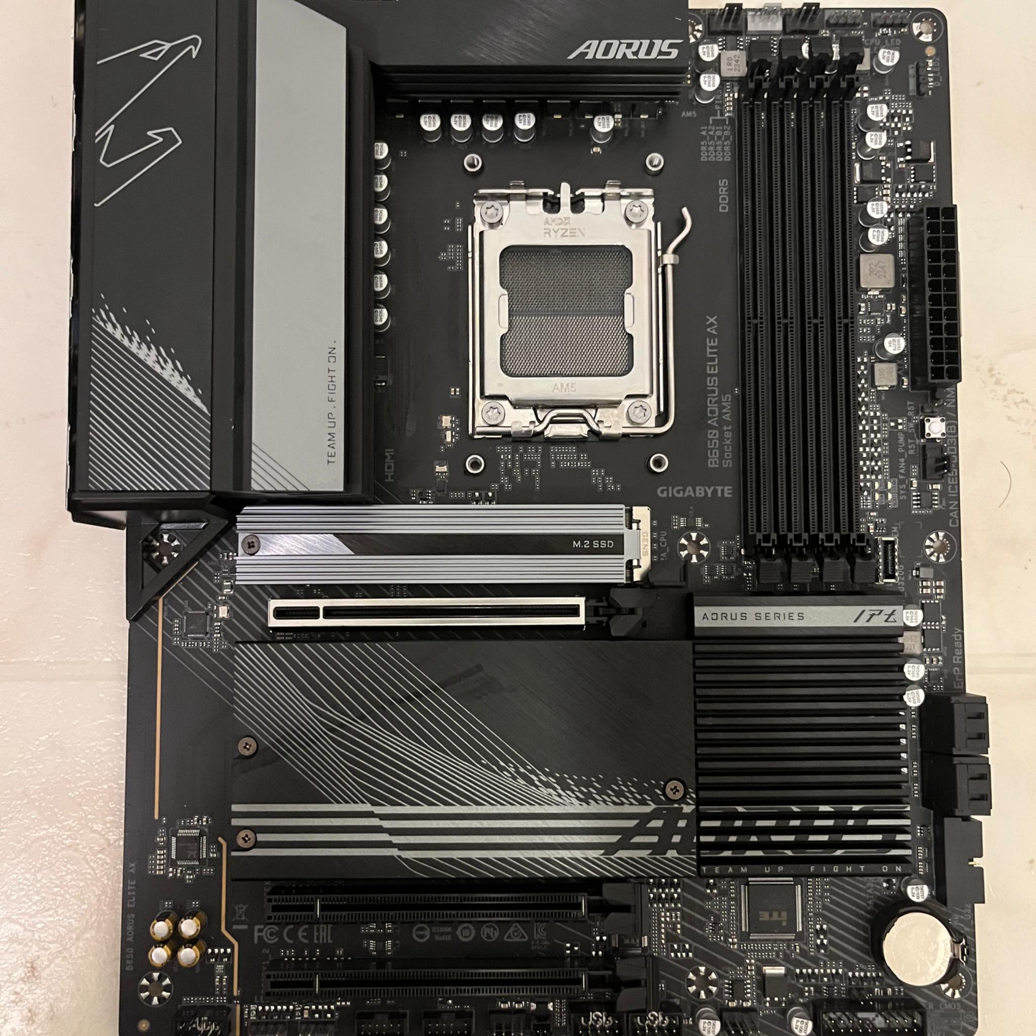 GIGABYTE B650 AORUS ELITE AX ATX AM5 (DDR5, PCIe 5.0)