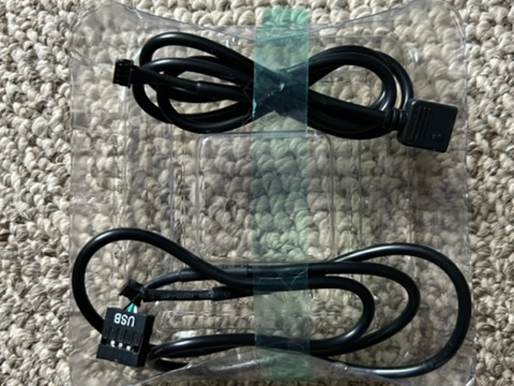 AMD Wraith Prism LED RGB Cooler Fan 4-Pin Connector