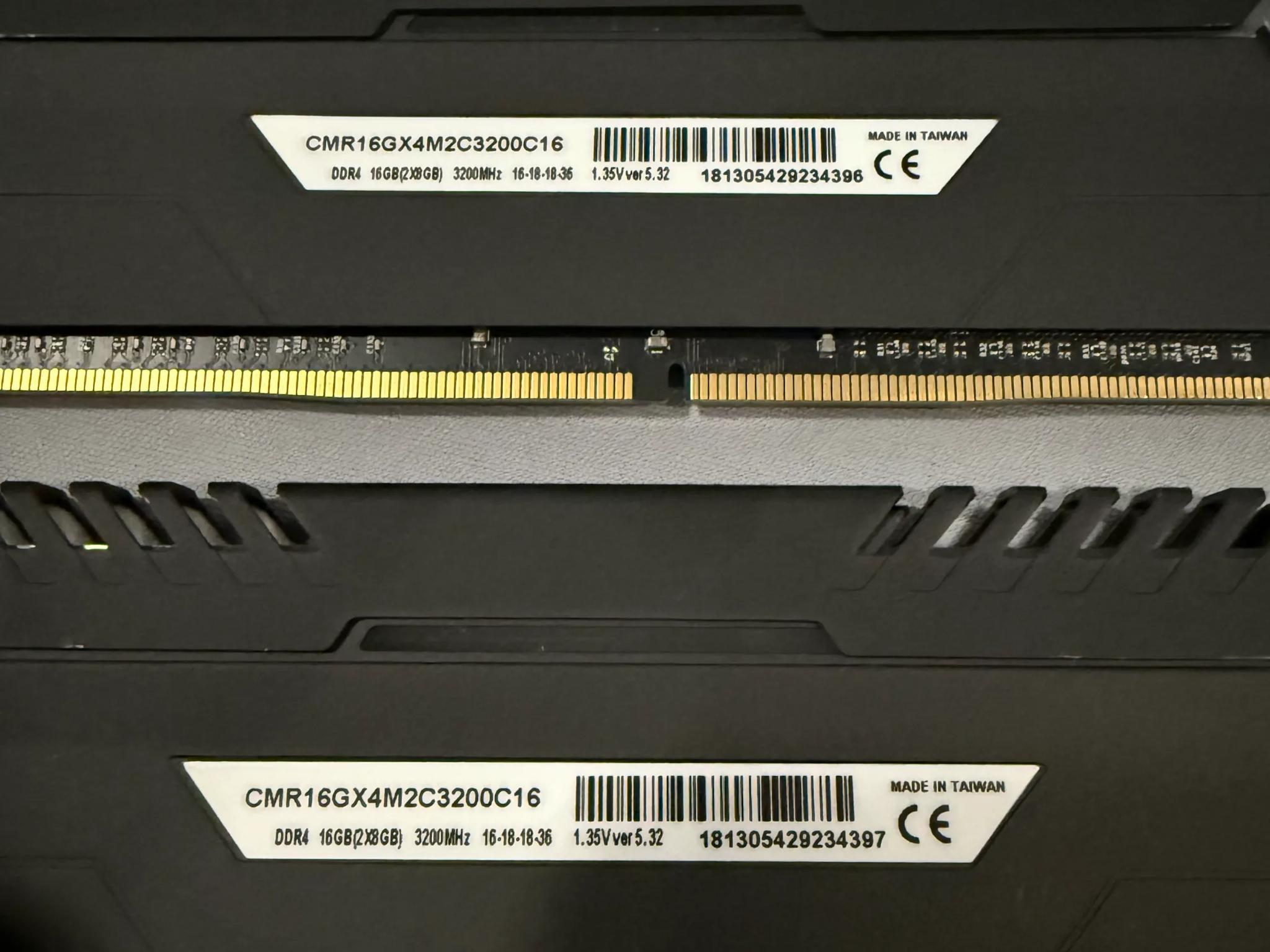 Corsair Vengeance RGB DDR4-3200 16GB (2x8)