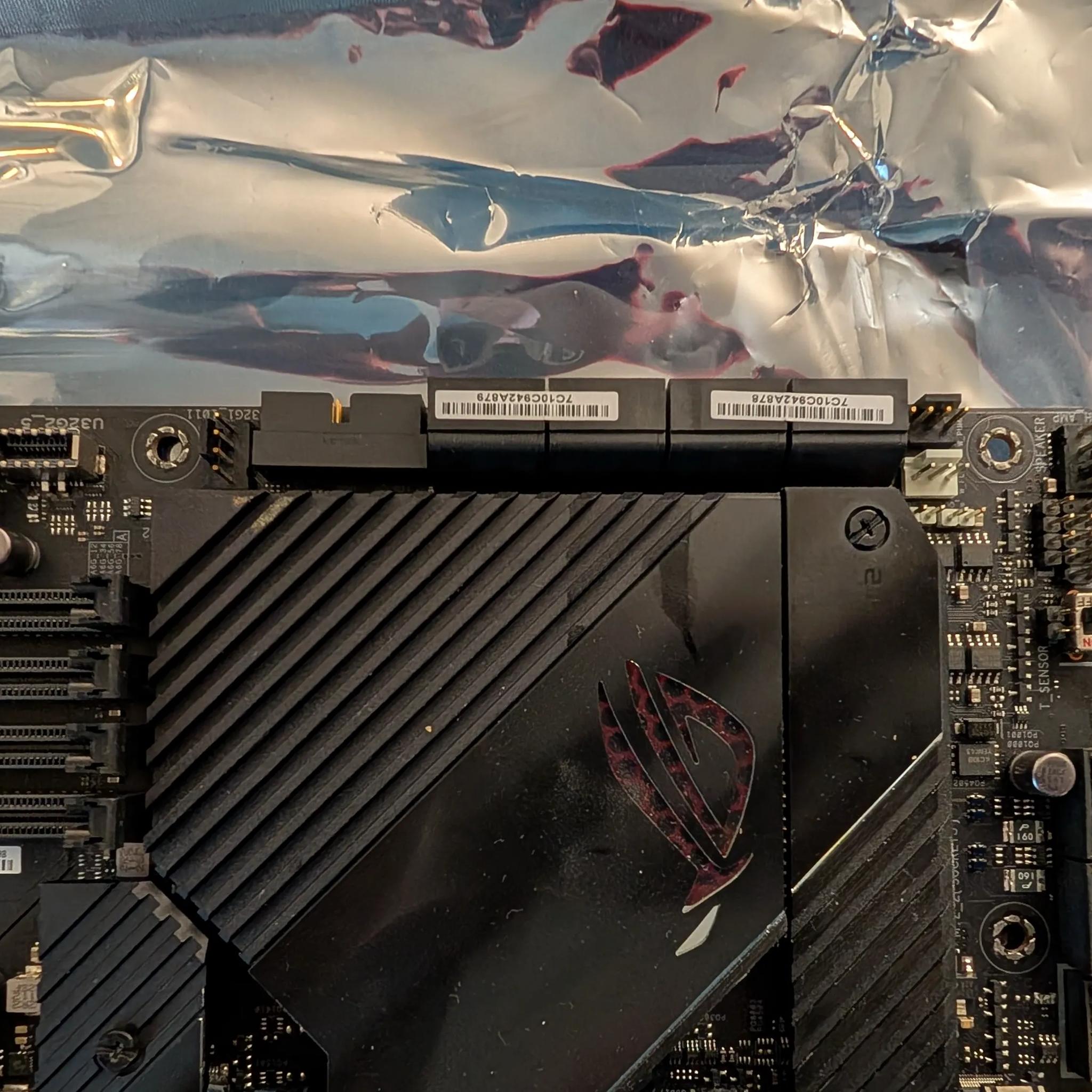 Asus ROG Crosshair DarkHero x570 motherboard