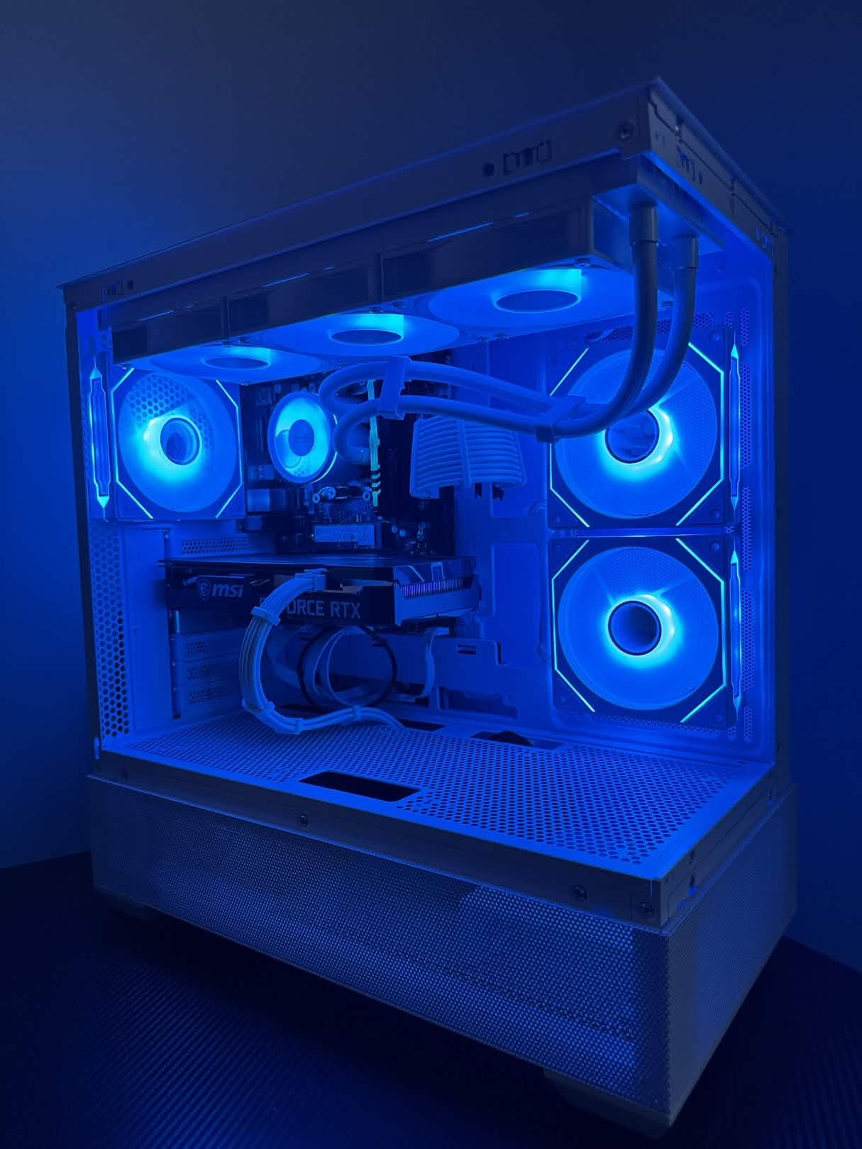 ❄️ White Aesthetic Gaming PC – RTX 3060 Ti | Ryzen 5 3600 | 16GB RAM | 1TB SSD