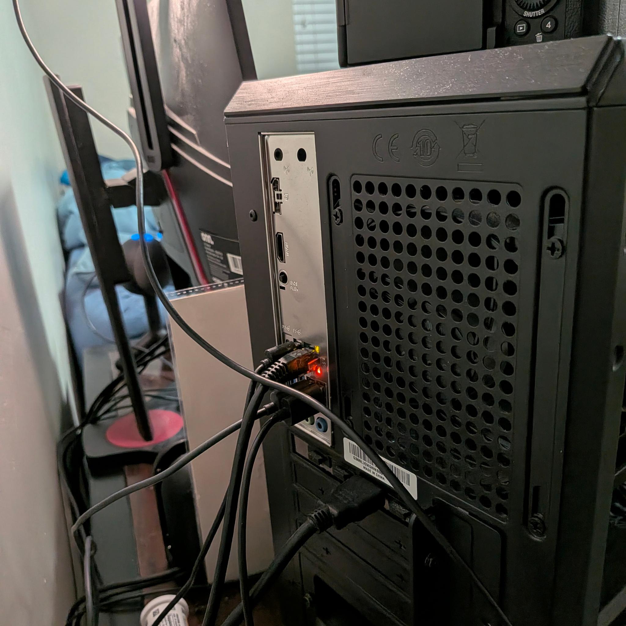Radeon RX 7600 Custom Gaming PC - Ryzen 5 7600