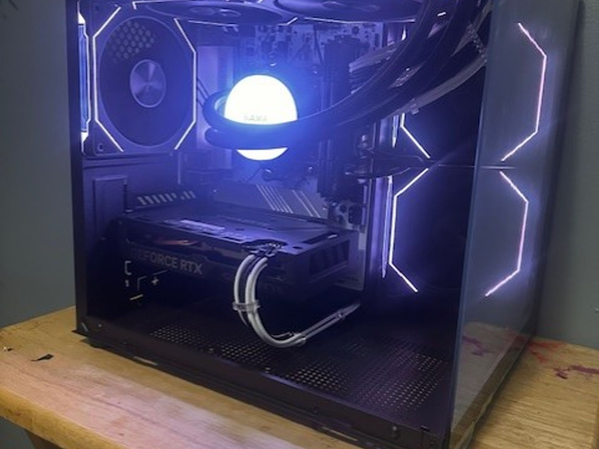 Ryzen 5 7600x|Rtx4060|32g DDR5 6000Mhz|B650|1TB Gen4 M.2|850W PSU|Sama 240 AIO|Prism Infinity Fans
