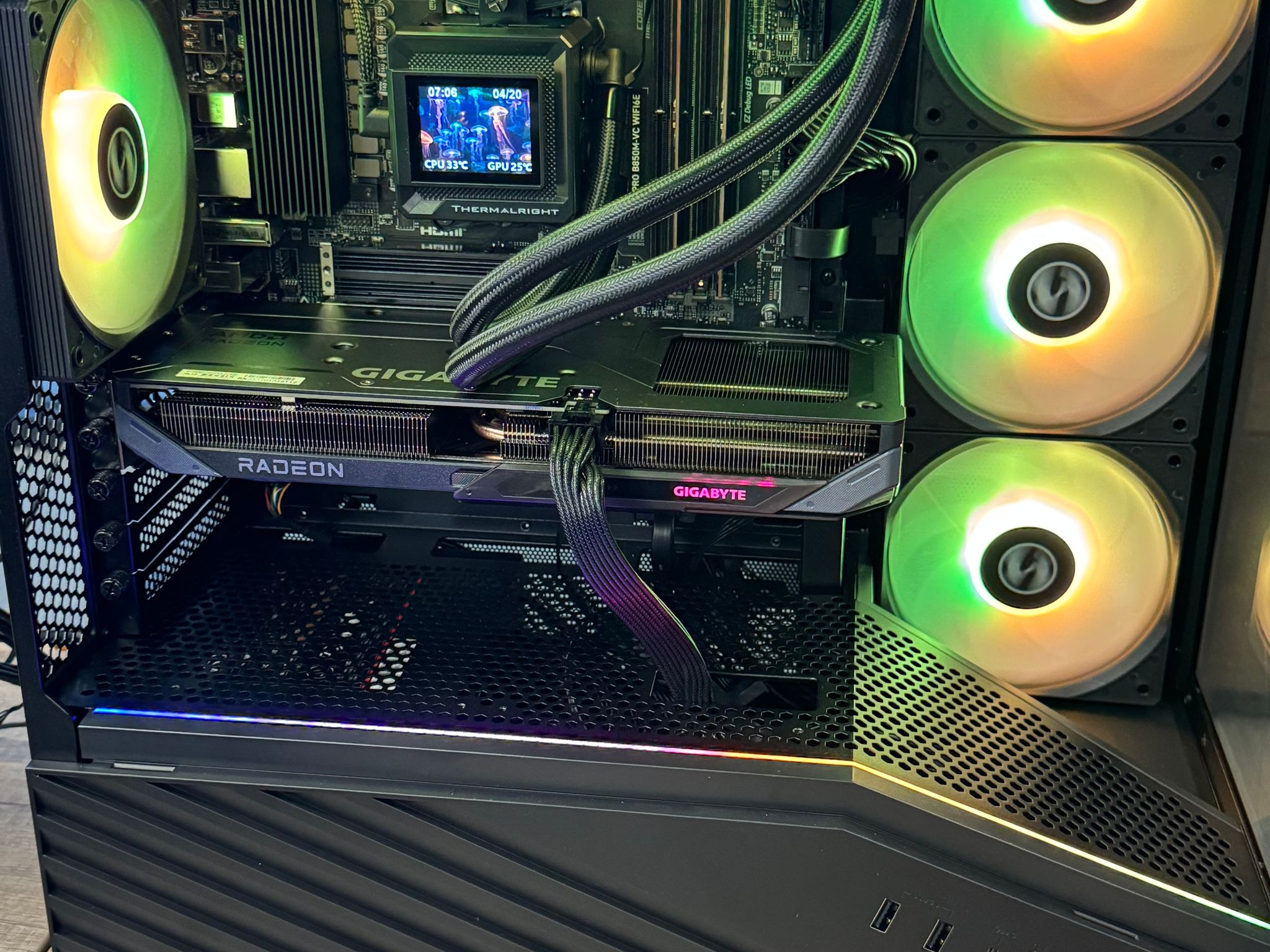 'ALL NEW PARTS' AM5 PC with AMD RYZEN 5 7600X & RX 9060XT 8GB